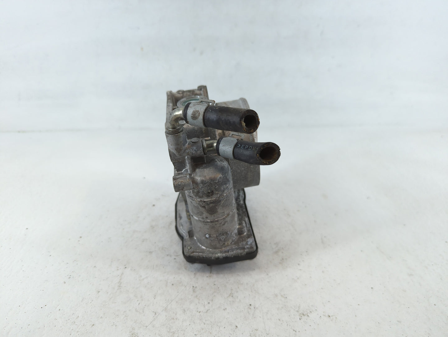 2007-2014 Nissan Altima Throttle Body P/N:2822S RME70-11 Fits Fits 2007 2008 2009 2010 2011 2012 2013 2014 OEM Used Auto Parts - Oemusedautoparts1.com