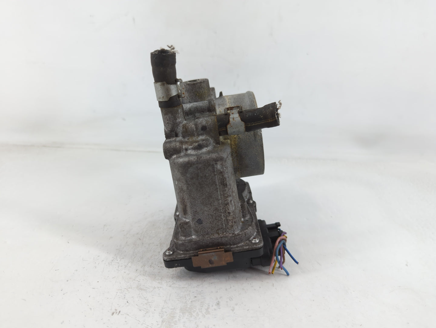 2014-2020 Nissan Nv200 Throttle Body P/N:ET-A60-02 G Fits OEM Used Auto Parts - Oemusedautoparts1.com