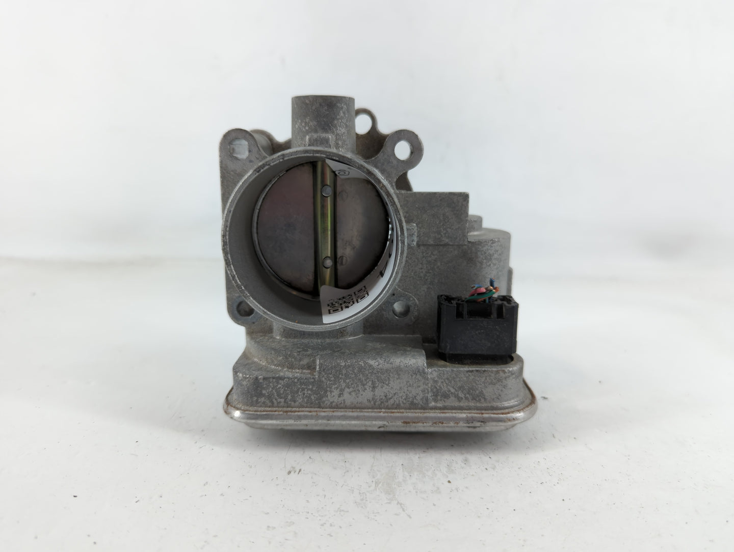 2017 Jeep Compass Throttle Body P/N:5429090 Fits Fits 2007 2008 2009 2010 2011 2012 2013 2014 2015 2016 2018 OEM Used Auto Parts - Oemusedautoparts1.com