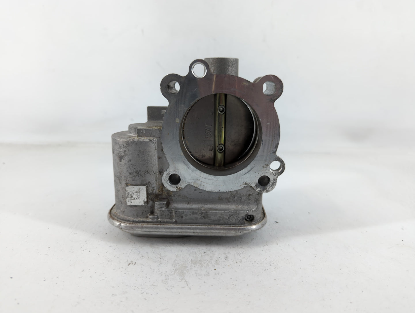 2017 Jeep Compass Throttle Body P/N:5429090 Fits Fits 2007 2008 2009 2010 2011 2012 2013 2014 2015 2016 2018 OEM Used Auto Parts - Oemusedautoparts1.com