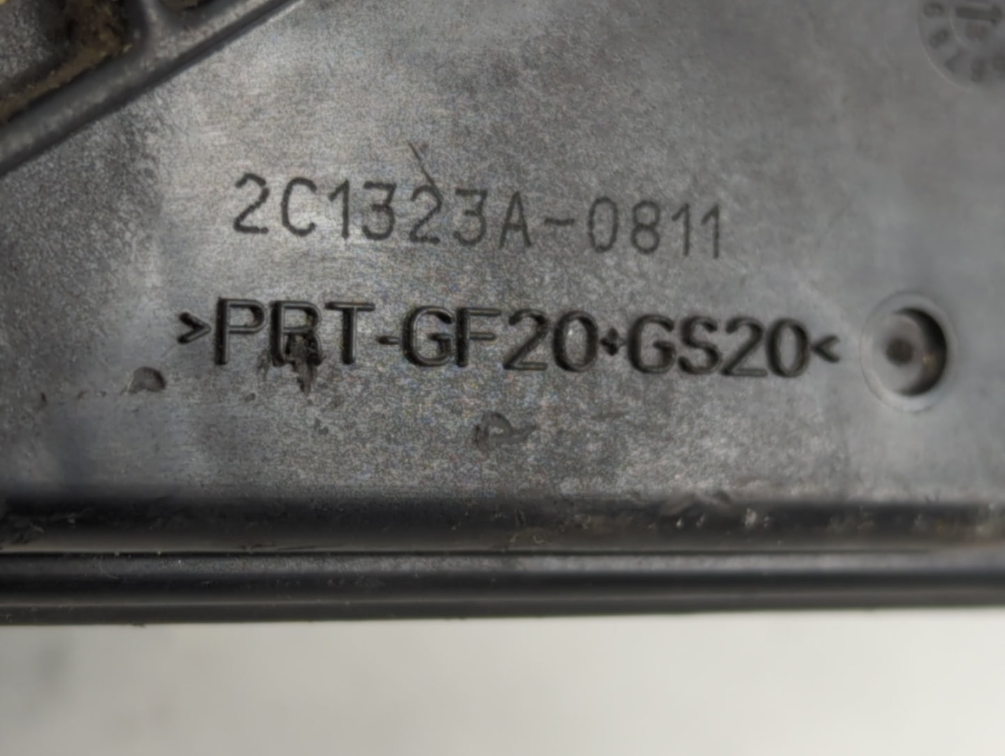 2013-2019 Ford Taurus Throttle Body P/N:2C1323A-0811 Fits Fits 2011 2012 2013 2014 2015 2016 2017 2018 2019 OEM Used Auto Parts - Oemusedautoparts1.com