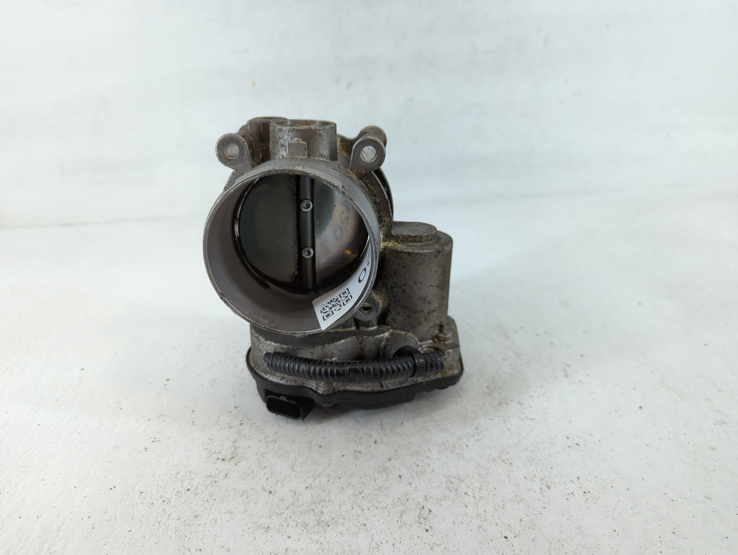 2015-2019 Ford Transit-150 Throttle Body P/N:171634001984 AT4E-9F991-EL Fits Fits 2011 2012 2013 2014 2015 2016 2017 2018 2019 OEM Used Auto Parts - Oemusedautoparts1.com