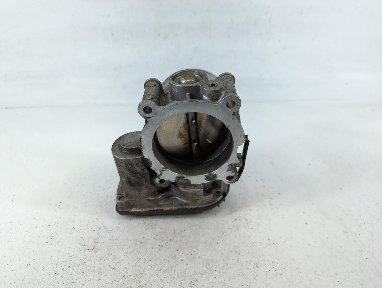 2015-2019 Ford Transit-150 Throttle Body P/N:171634001984 AT4E-9F991-EL Fits Fits 2011 2012 2013 2014 2015 2016 2017 2018 2019 OEM Used Auto Parts - Oemusedautoparts1.com