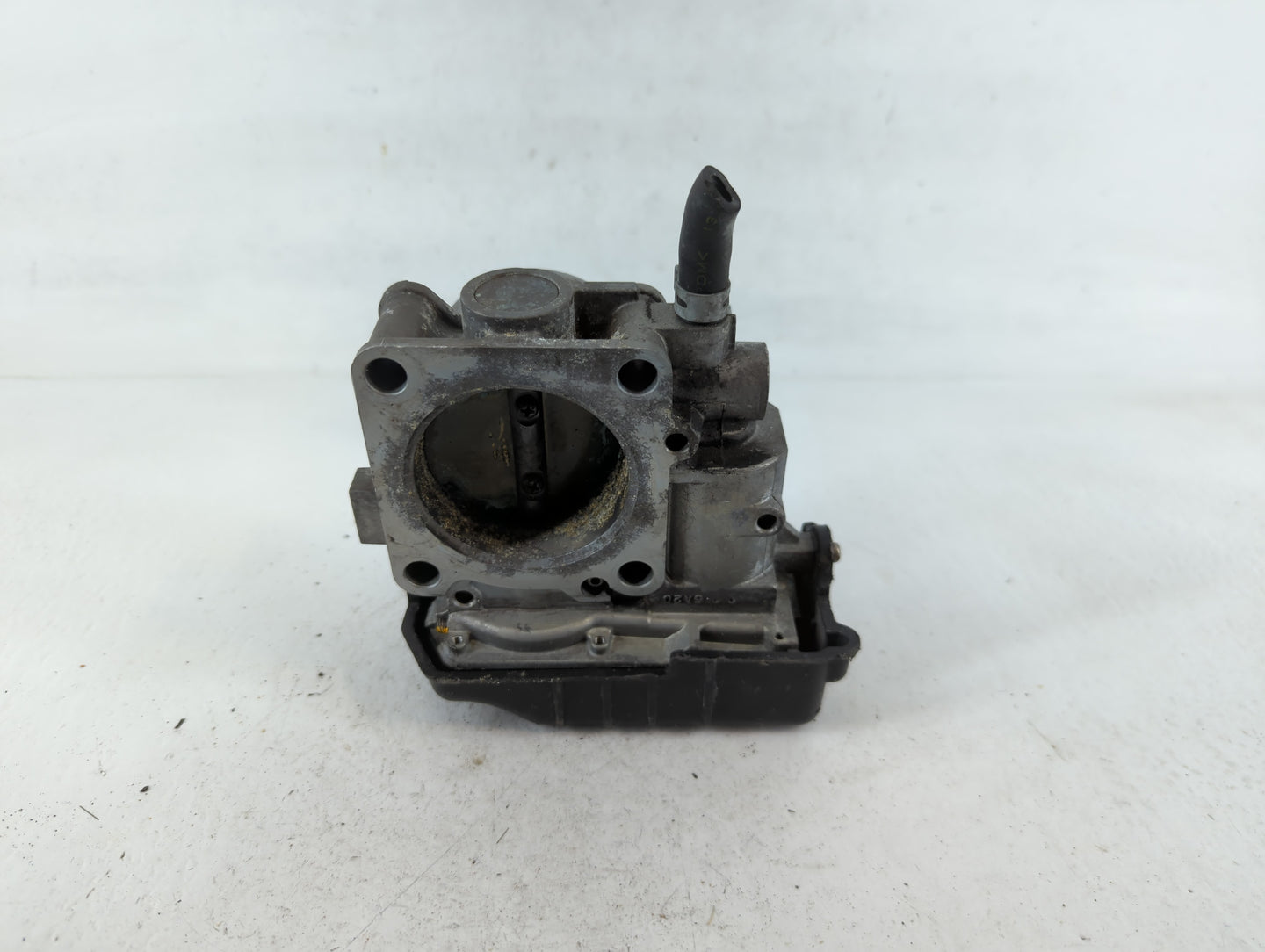 2015-2020 Acura Tlx Throttle Body P/N:M40217 GMF4A Fits Fits 2013 2014 2015 2016 2017 2018 2019 2020 2021 2022 OEM Used Auto Parts - Oemusedautoparts1.com