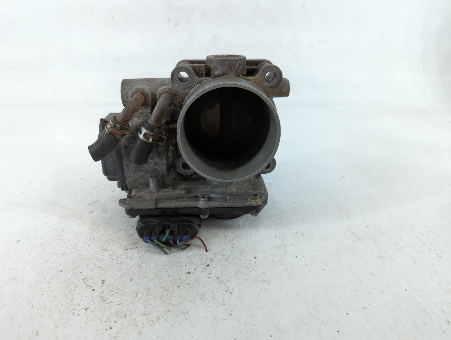 2008-2012 Honda Accord Throttle Body Fits Fits 2008 2009 2010 2011 2012 OEM Used Auto Parts - Oemusedautoparts1.com