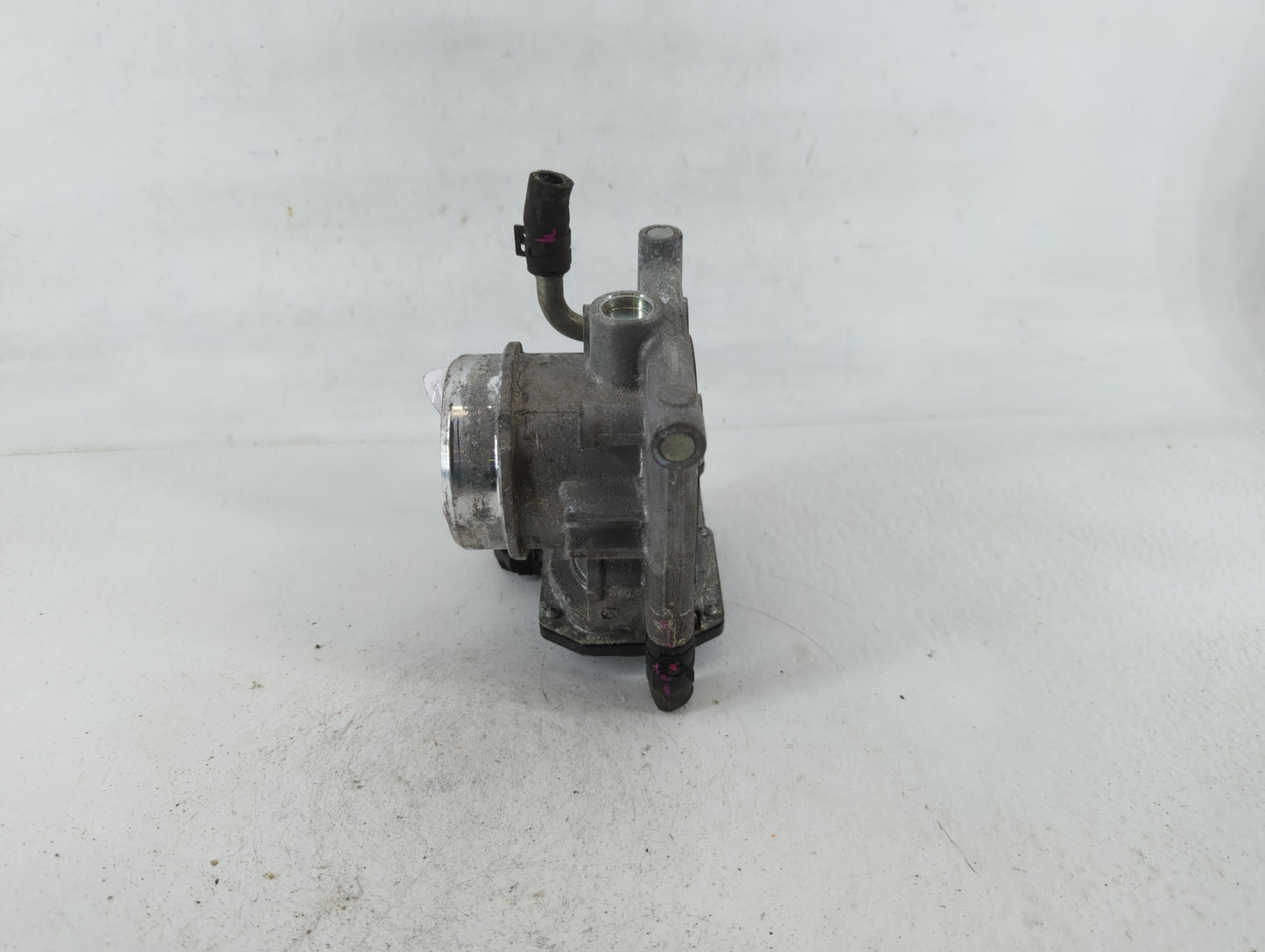 2019-2022 Mazda Cx-5 Throttle Body P/N:142004C26 00404 5C07, 8V 13 640 Fits Fits 2016 2017 2018 2019 2020 2021 2022 OEM Used Auto Parts - Oemusedautoparts1.com