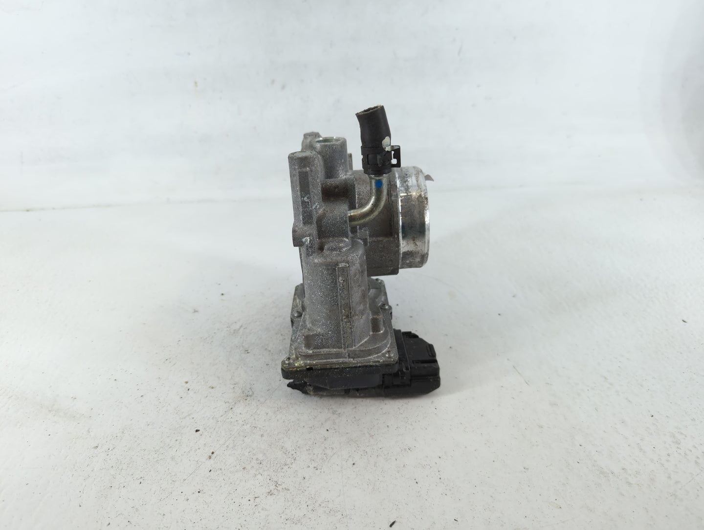 2019-2022 Mazda Cx-5 Throttle Body P/N:142004C26 00404 5C07, 8V 13 640 Fits Fits 2016 2017 2018 2019 2020 2021 2022 OEM Used Auto Parts - Oemusedautoparts1.com