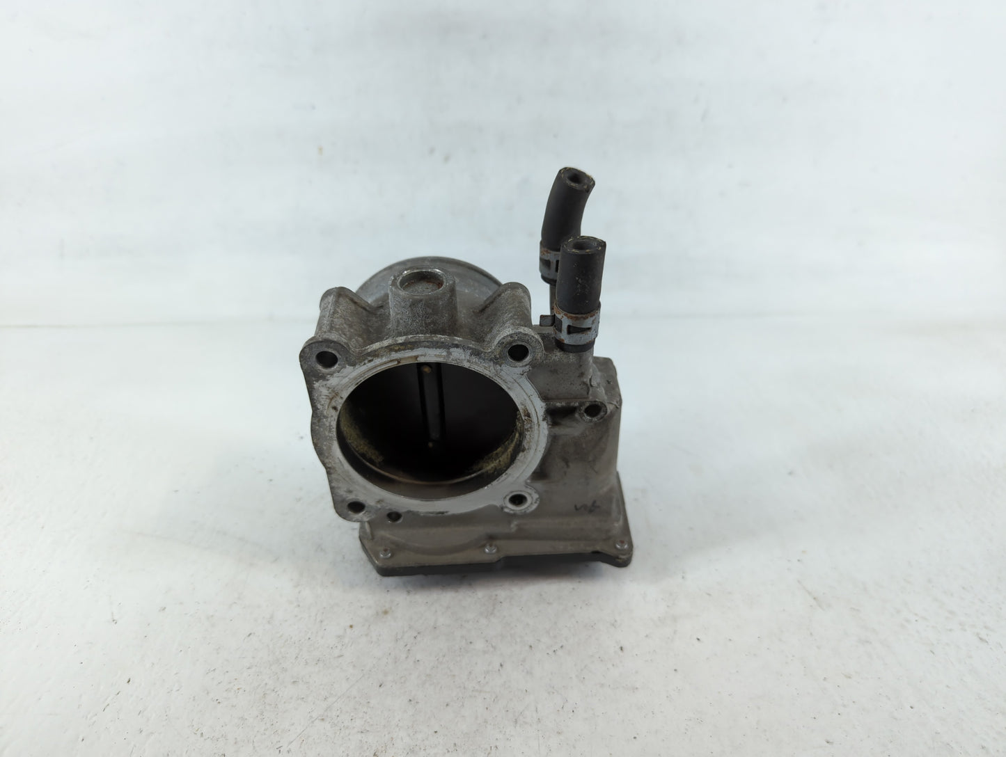 2007-2016 Toyota Sienna Throttle Body P/N:22030-0P050 Fits OEM Used Auto Parts - Oemusedautoparts1.com