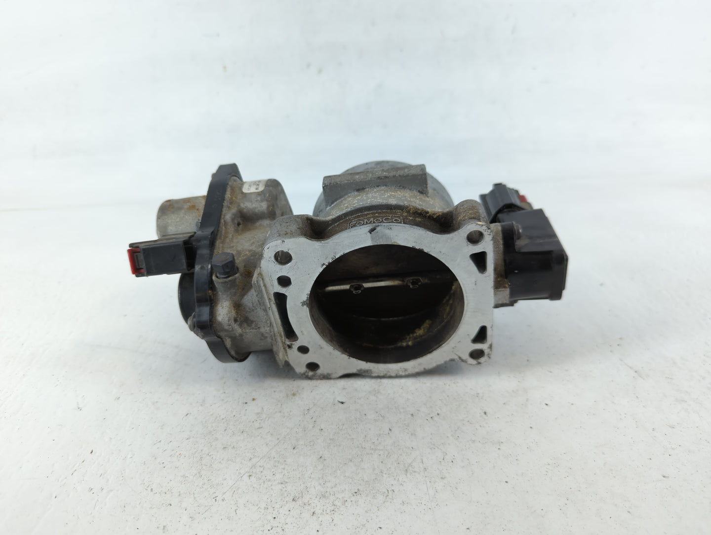 2006 Ford Expedition Throttle Body P/N:004126 8L3E-9F991-CB, 15261 C108Q Fits Fits 2004 2005 2007 2008 2009 2010 OEM Used Auto Parts - Oemusedautoparts1.com