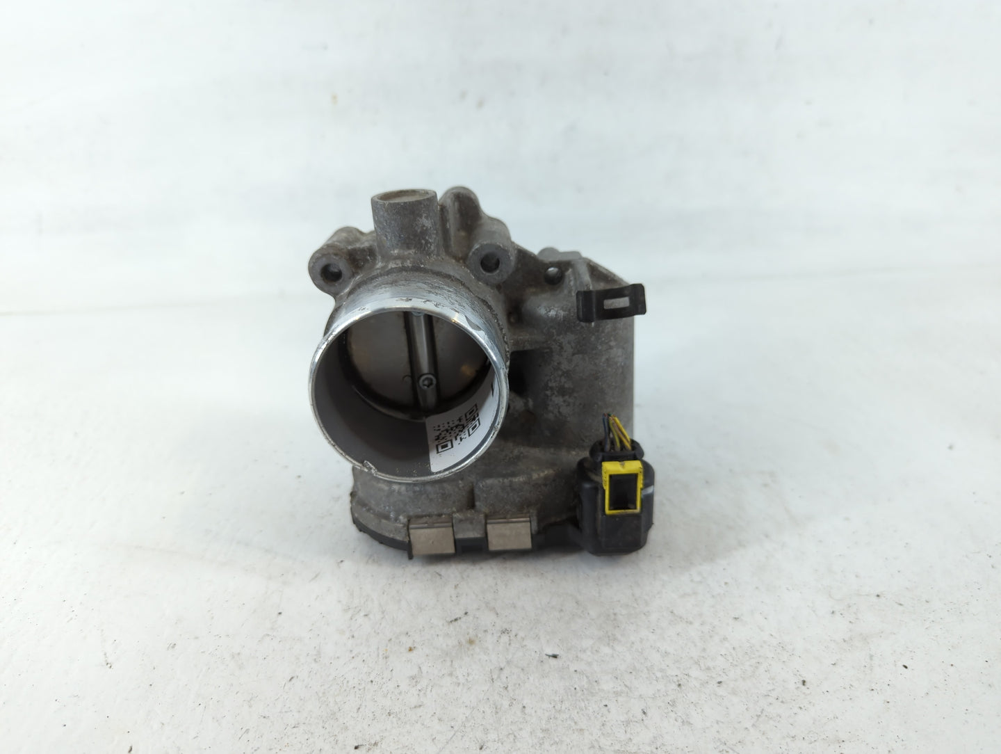 2014-2019 Ford Fiesta Throttle Body P/N:7S7G-9F991-CA Fits Fits 2013 2014 2015 2016 2017 2018 2019 OEM Used Auto Parts - Oemusedautoparts1.com
