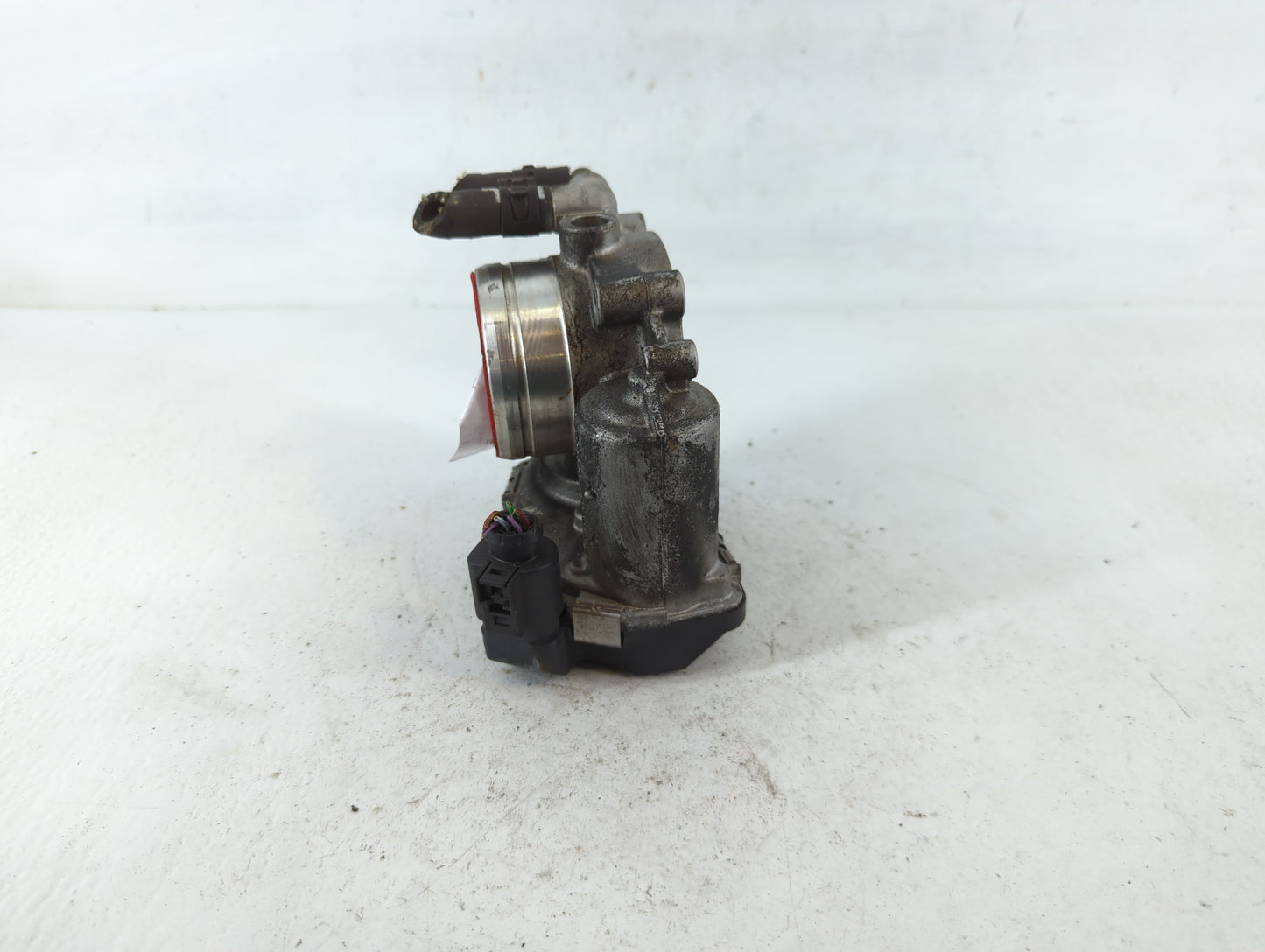 2011-2016 Volkswagen Jetta Throttle Body P/N:A2C53405184 06G 133 062 J Fits Fits 2011 2012 2013 2014 2015 2016 OEM Used Auto Parts - Oemusedautoparts1.com