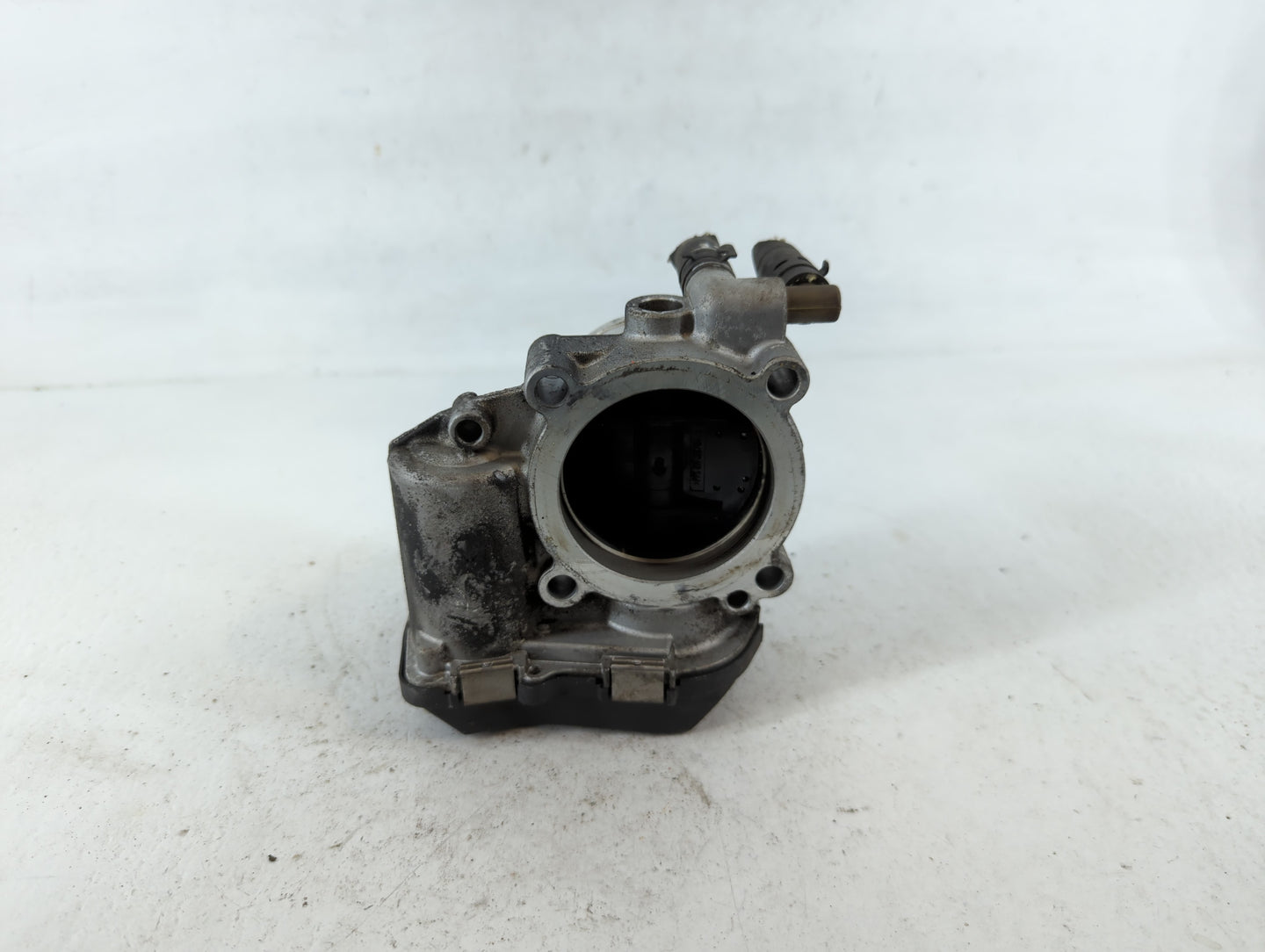 2011-2016 Volkswagen Jetta Throttle Body P/N:A2C53405184 06G 133 062 J Fits Fits 2011 2012 2013 2014 2015 2016 OEM Used Auto Parts - Oemusedautoparts1.com