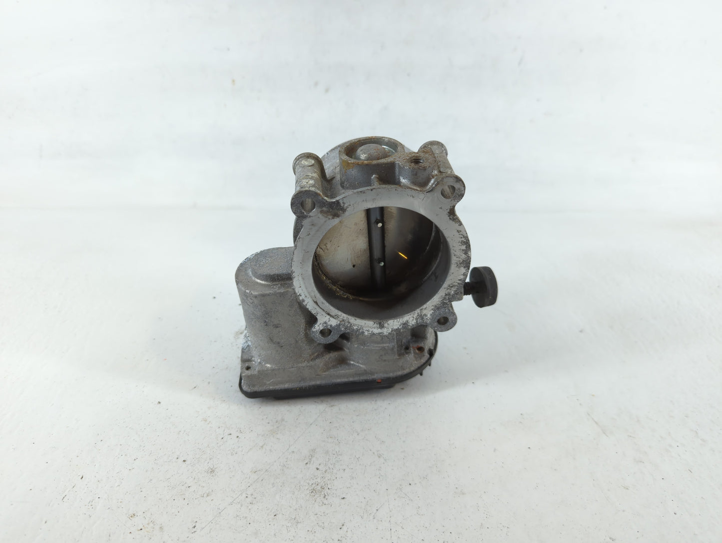 2011-2019 Ford Explorer Throttle Body P/N:171394001777 AT4E-9F991-EL Fits Fits 2011 2012 2013 2014 2015 2016 2017 2018 2019 OEM Used Auto Parts - Oemusedautoparts1.com