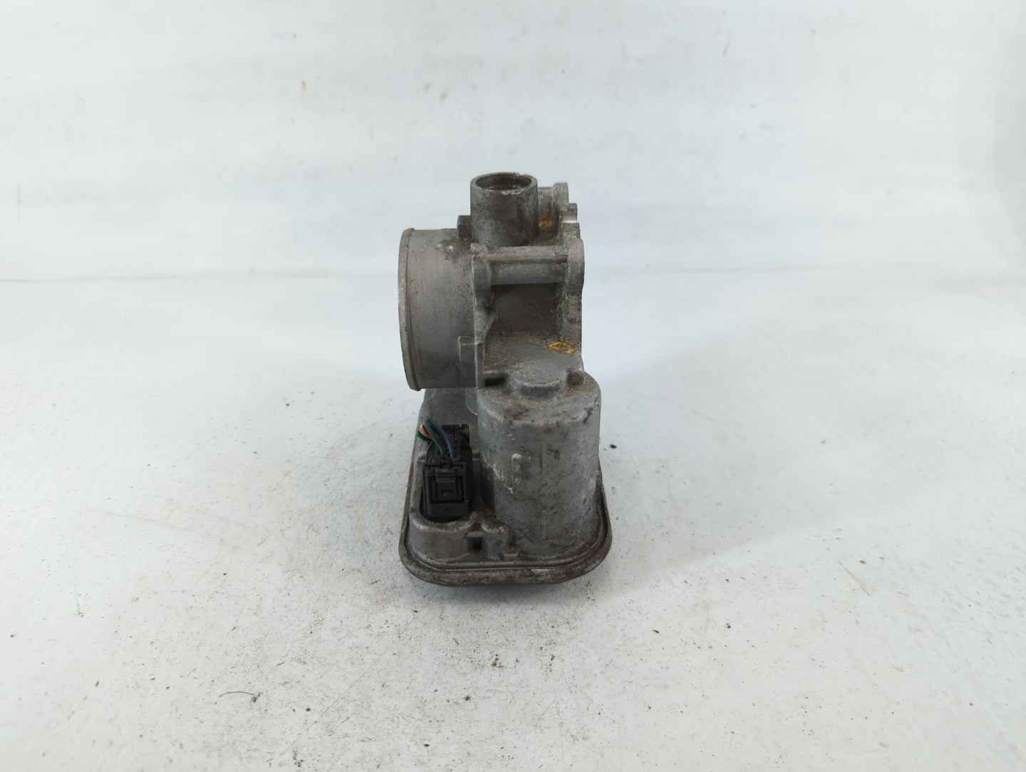 2007-2017 Jeep Patriot Throttle Body P/N:19058 105439 Fits Fits 2007 2008 2009 2010 2011 2012 2013 2014 2015 2016 2017 2018 OEM Used Auto Parts - Oemusedautoparts1.com