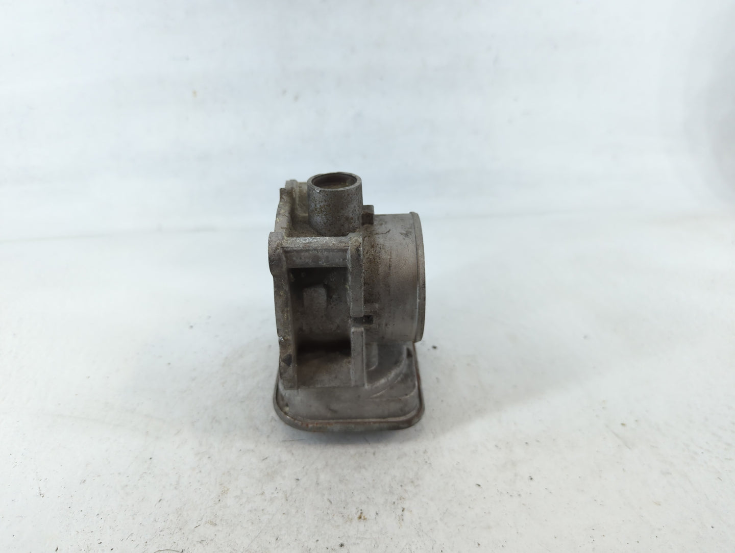 2007-2017 Jeep Patriot Throttle Body P/N:19058 105439 Fits Fits 2007 2008 2009 2010 2011 2012 2013 2014 2015 2016 2017 2018 OEM Used Auto Parts - Oemusedautoparts1.com