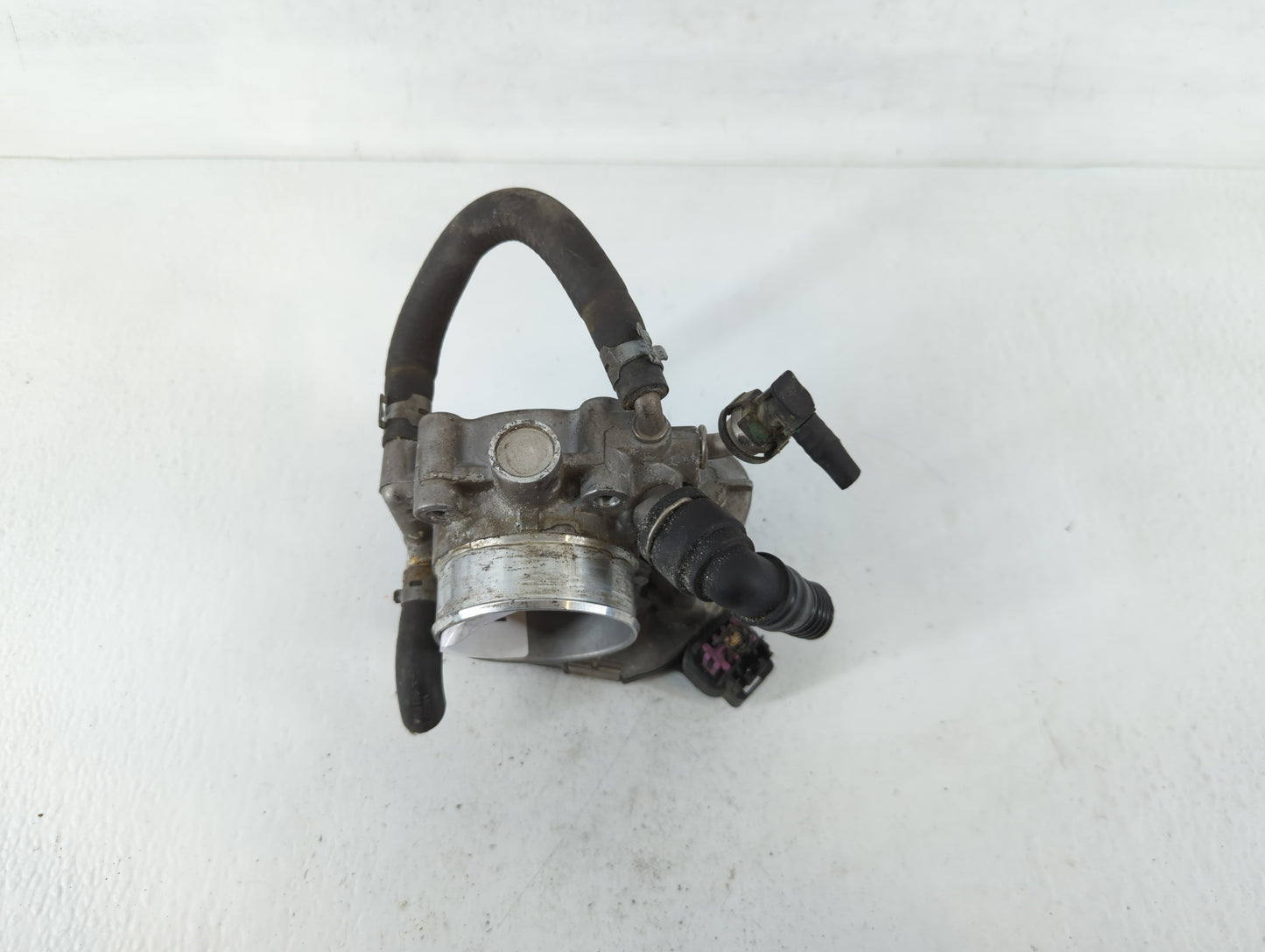 2012-2018 Chevrolet Sonic Throttle Body P/N:0 280 750 245 55561495 Fits Fits 2009 2010 2011 2012 2013 2014 2015 2016 2017 2018 OEM Used Auto Parts - Oemusedautoparts1.com