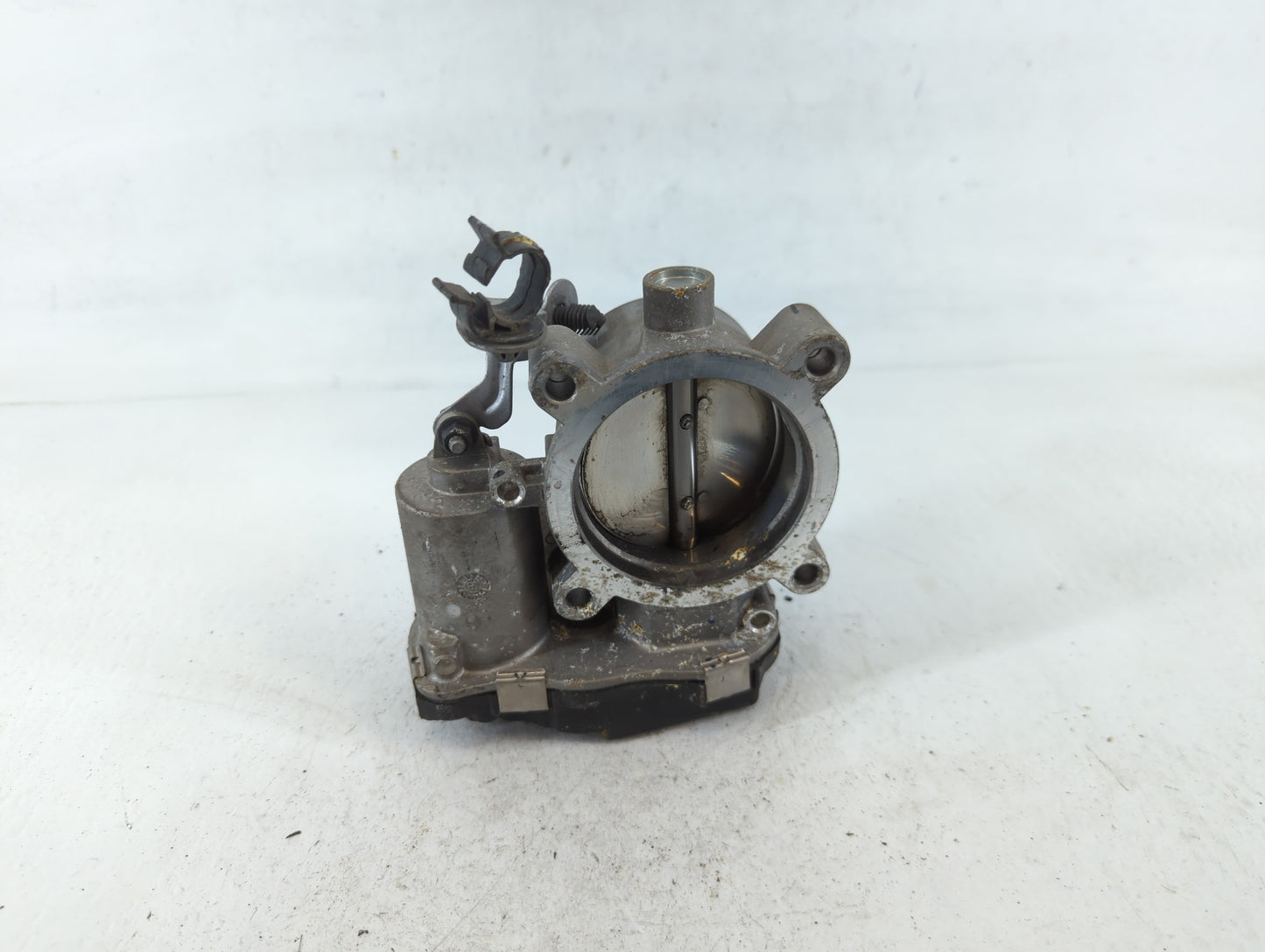 2017-2022 Jeep Compass Throttle Body P/N:04891970AB Fits Fits 2014 2015 2016 2017 2018 2019 2020 2021 2022 OEM Used Auto Parts - Oemusedautoparts1.com