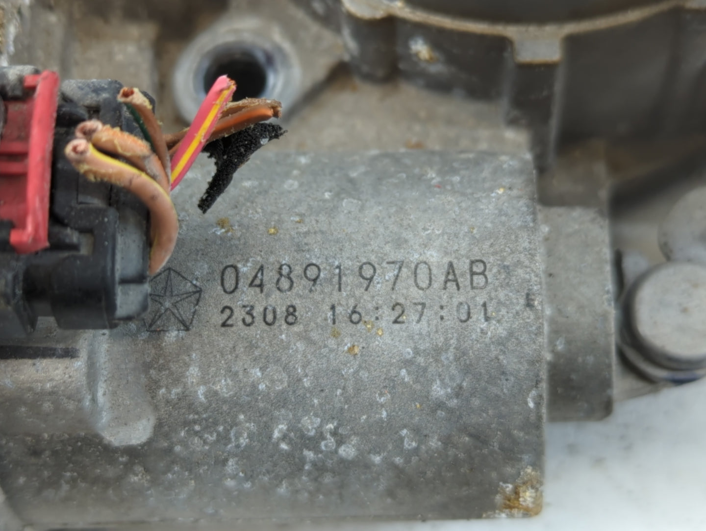 2017-2022 Jeep Compass Throttle Body P/N:04891970AB Fits Fits 2014 2015 2016 2017 2018 2019 2020 2021 2022 OEM Used Auto Parts - Oemusedautoparts1.com