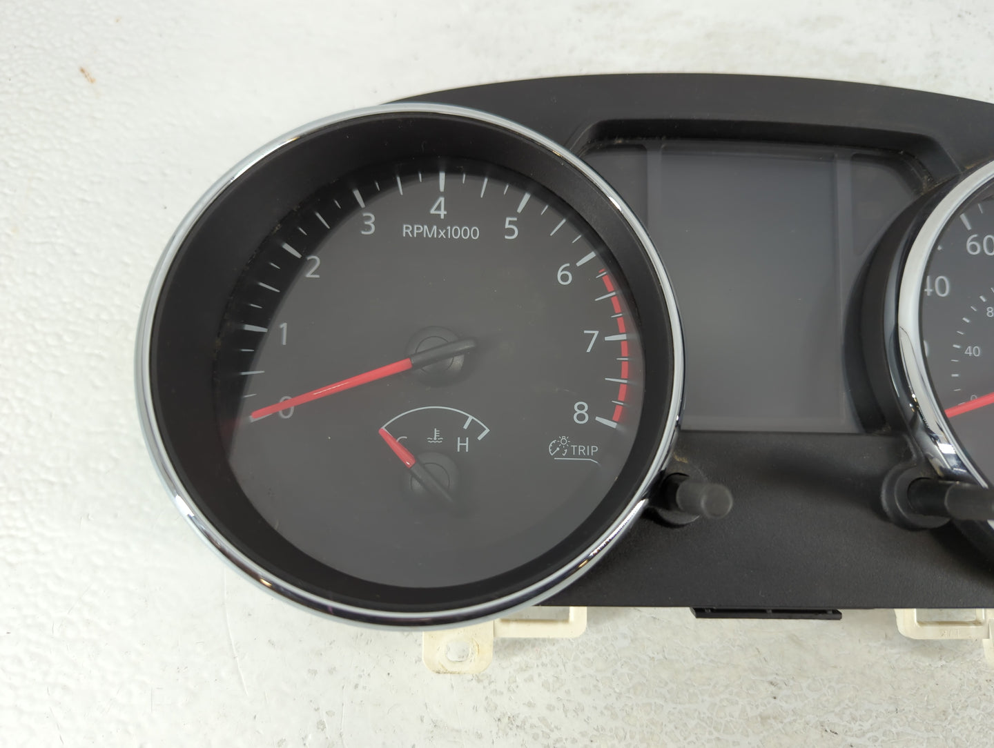2011-2012 Nissan Rogue Instrument Cluster Speedometer Gauges P/N:VPAASF-10849-KAC 24810 1VK0A Fits Fits 2011 2012 OEM Used Auto Parts - Oemusedautoparts1.com