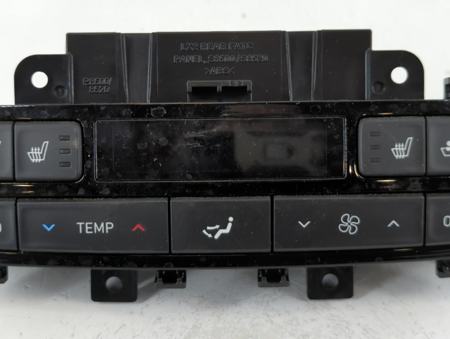 2022 Hyundai Palisade Climate Control Module Temperature AC/Heater Replacement P/N:97950-S8500 Fits OEM Used Auto Parts - Oemusedautoparts1.com