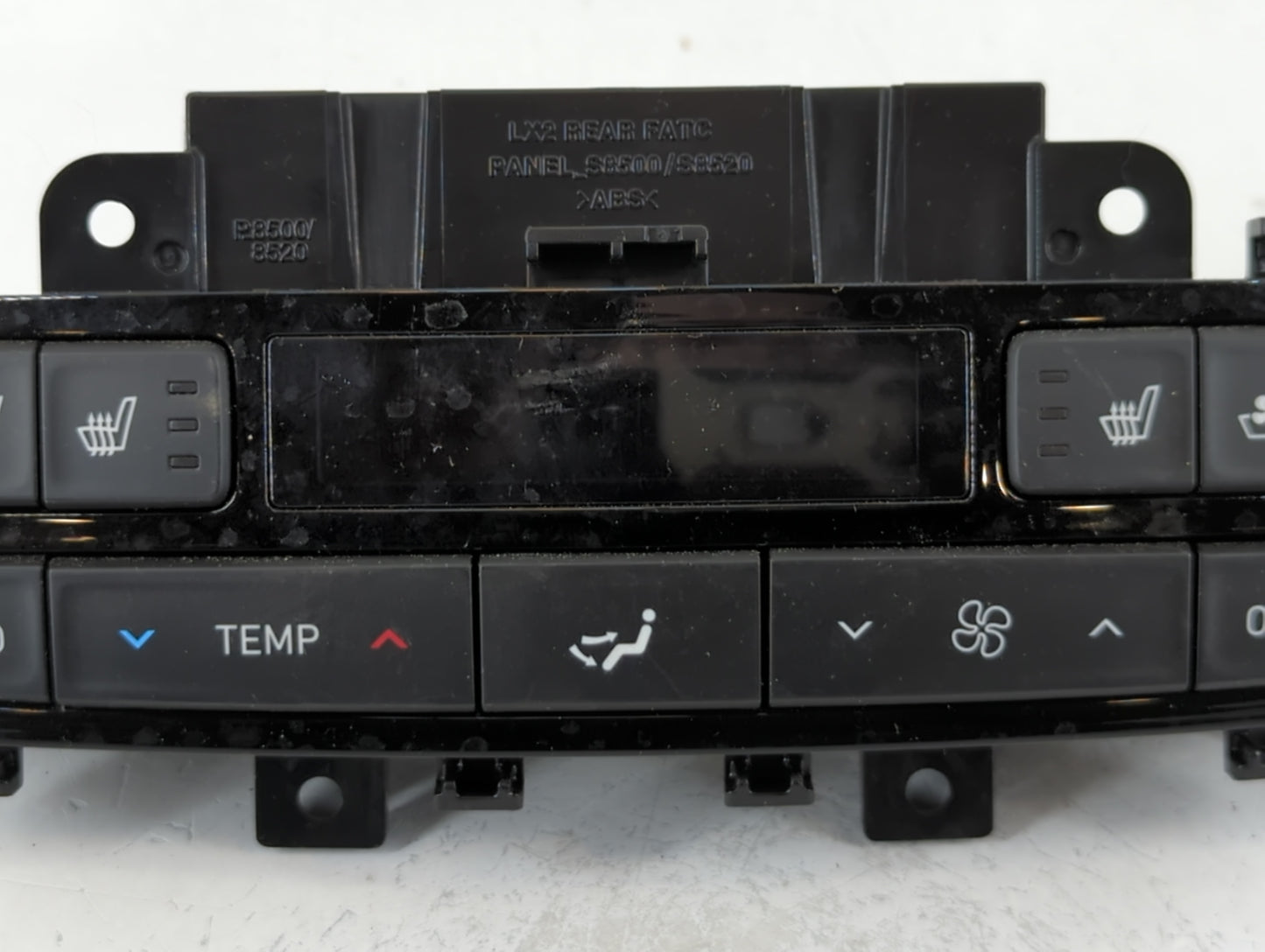 2022 Hyundai Palisade Climate Control Module Temperature AC/Heater Replacement P/N:97950-S8500 Fits OEM Used Auto Parts - Oemusedautoparts1.com