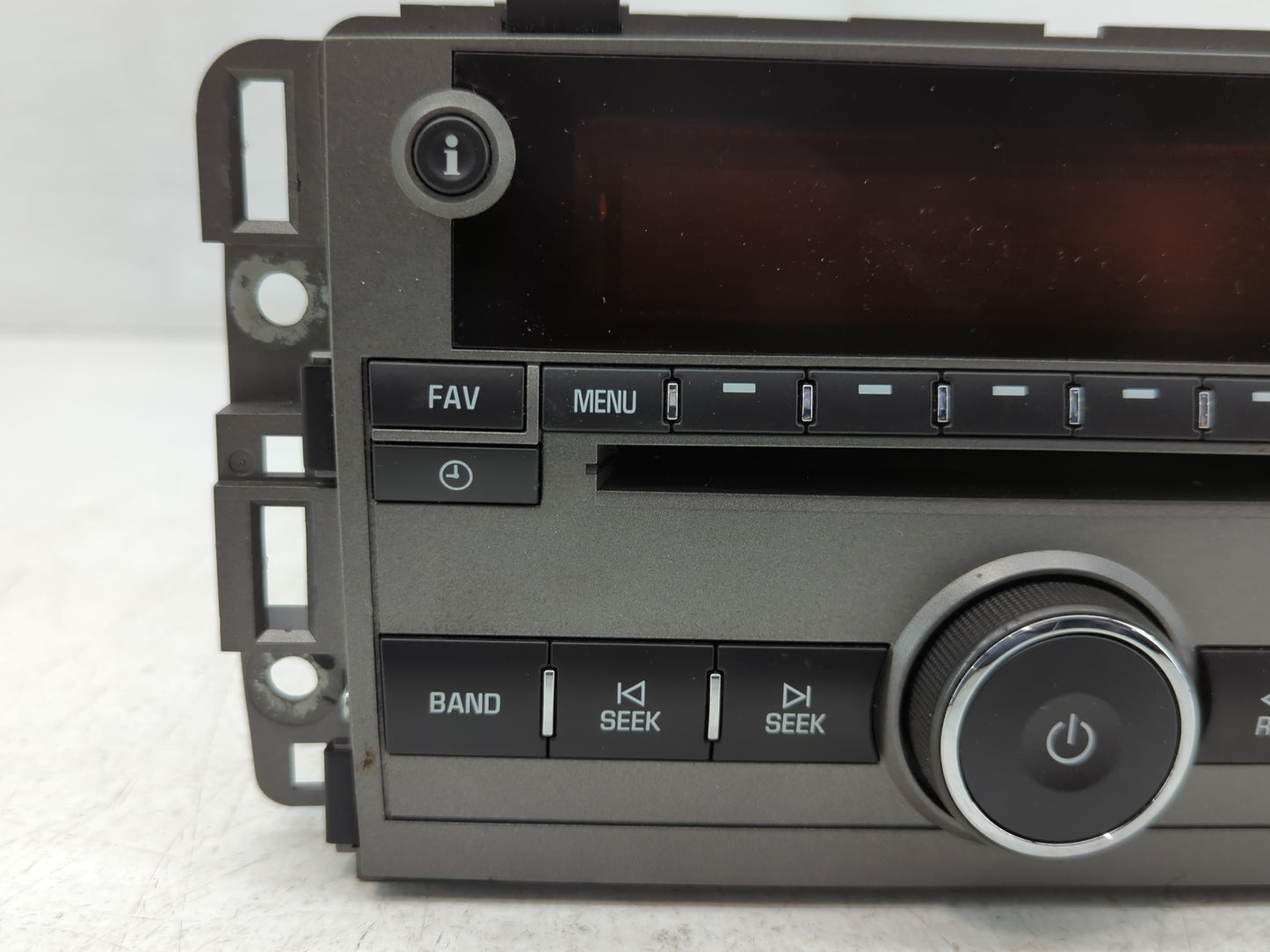 2008 Saturn Vue Radio AM FM Cd Player Receiver Replacement P/N:25956992 Fits OEM Used Auto Parts - Oemusedautoparts1.com