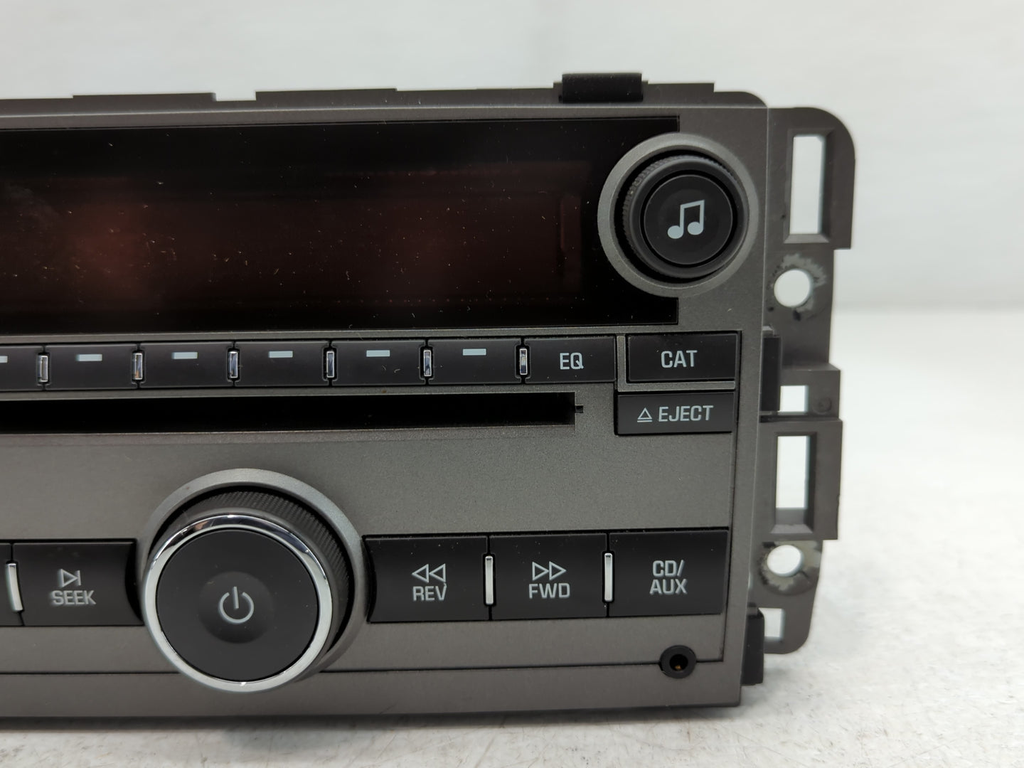 2008 Saturn Vue Radio AM FM Cd Player Receiver Replacement P/N:25956992 Fits OEM Used Auto Parts - Oemusedautoparts1.com