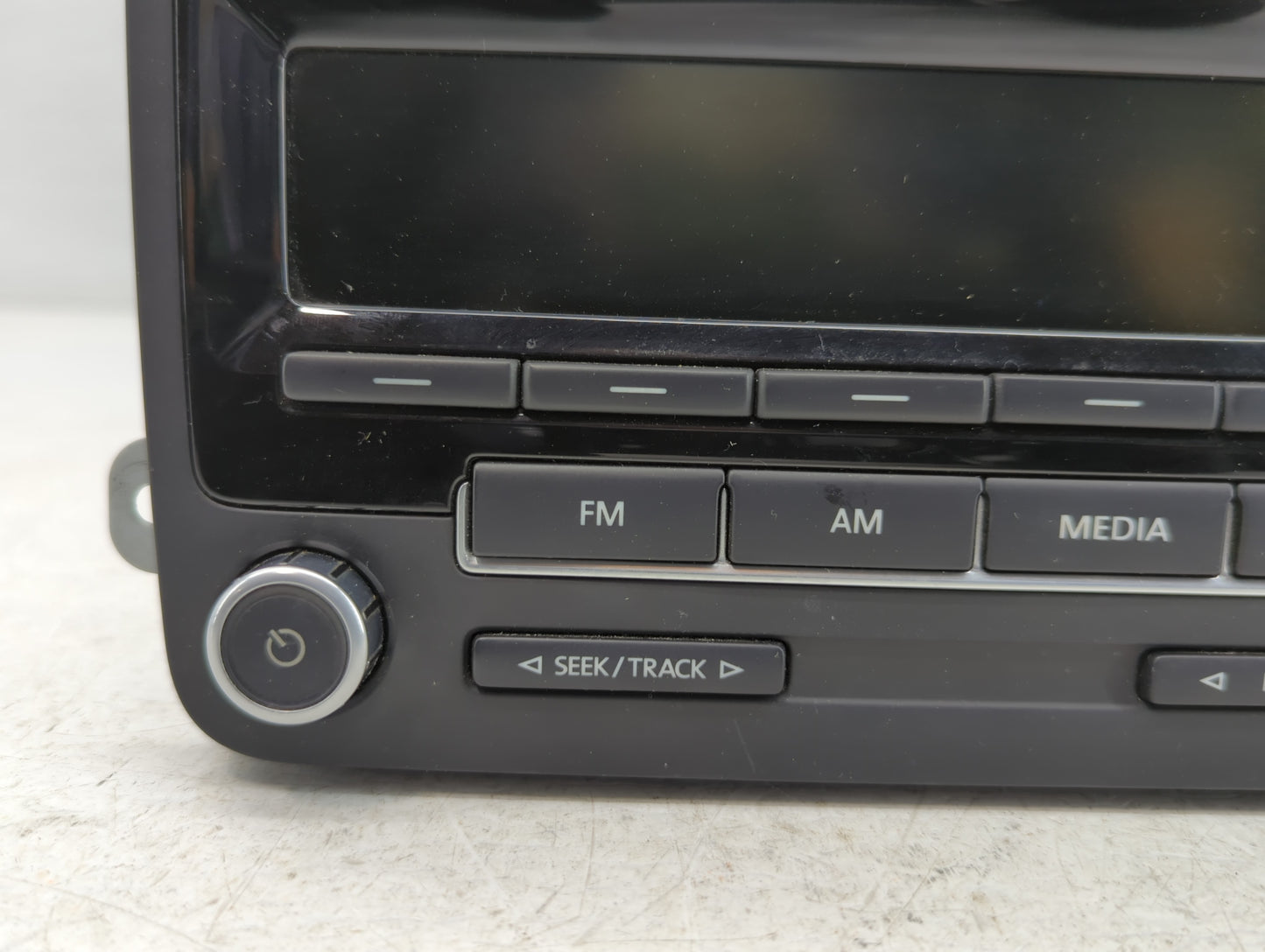 2012-2017 Volkswagen Jetta Radio AM FM Cd Player Receiver Replacement P/N:1K0 035 164 D Fits Fits 2012 2013 2014 2015 2016 2017 OEM Used Auto Parts - Oemusedautoparts1.com