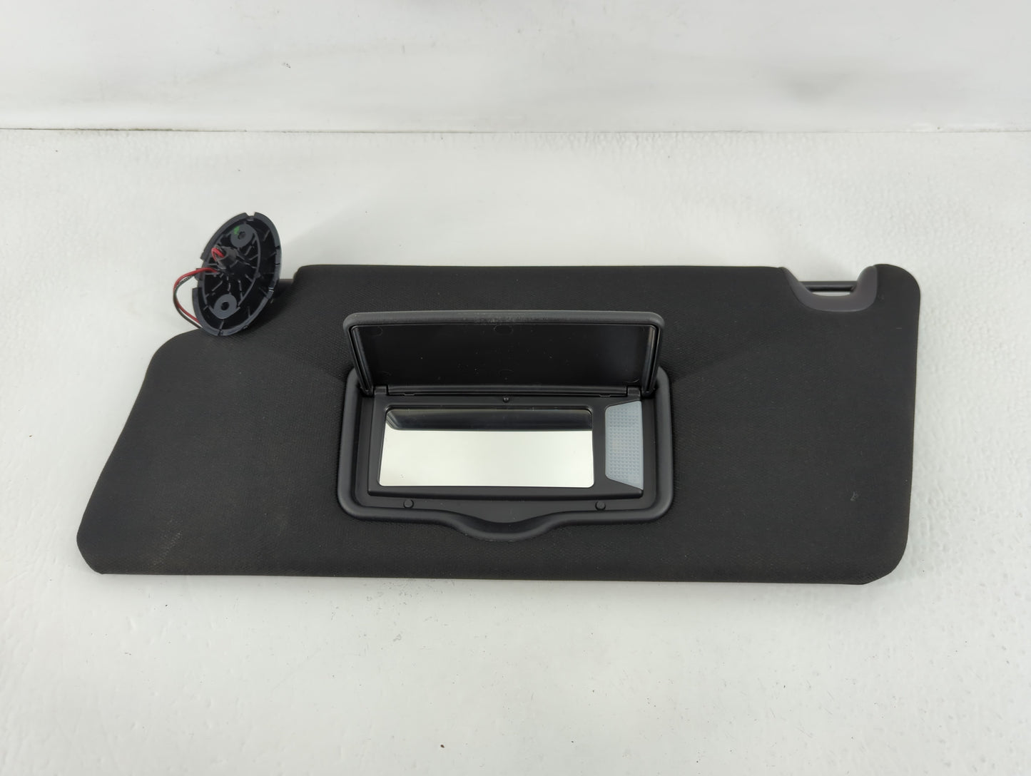 2016 Ford Explorer Sun Visor Shade Replacement Driver Left Mirror Fits OEM Used Auto Parts - Oemusedautoparts1.com