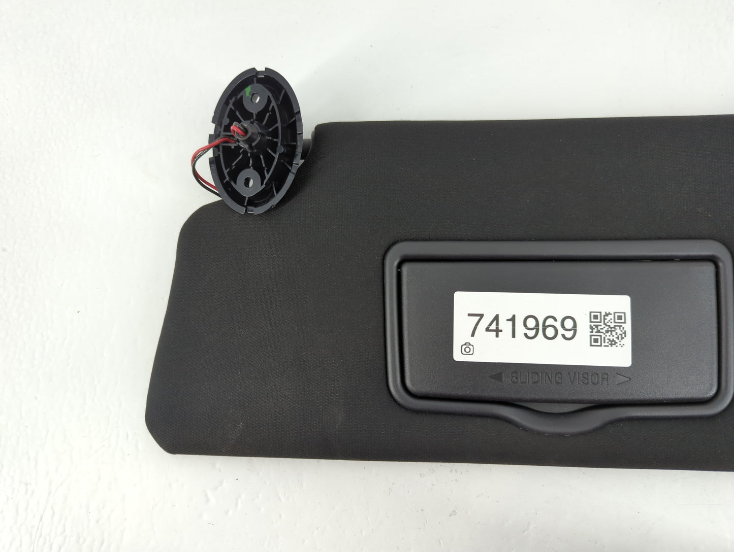 2016 Ford Explorer Sun Visor Shade Replacement Driver Left Mirror Fits OEM Used Auto Parts - Oemusedautoparts1.com