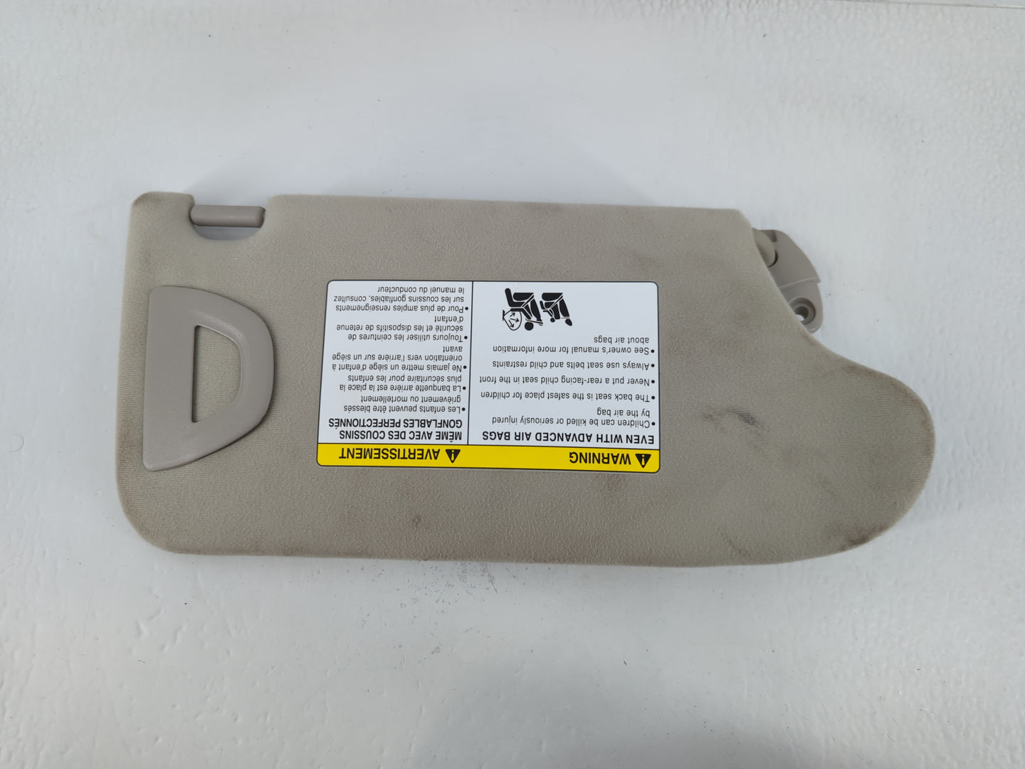 2014-2019 Infiniti Q70 Sun Visor Shade Replacement Driver Left Mirror Fits Fits 2011 2012 2013 2014 2015 2016 2017 2018 2019 OEM Used Auto Parts - Oemusedautoparts1.com