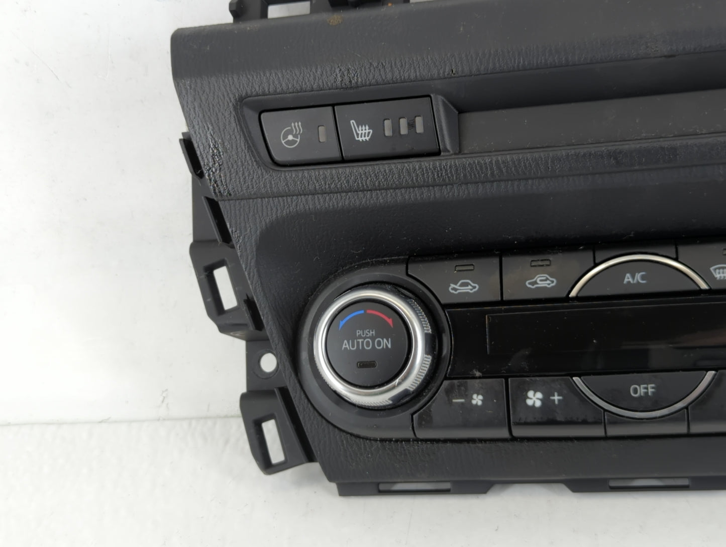 2017-2018 Mazda 3 Climate Control Module Temperature AC/Heater Replacement P/N:K4000 8H06C 0337 Fits Fits 2017 2018 OEM Used Auto Parts - Oemusedautoparts1.com