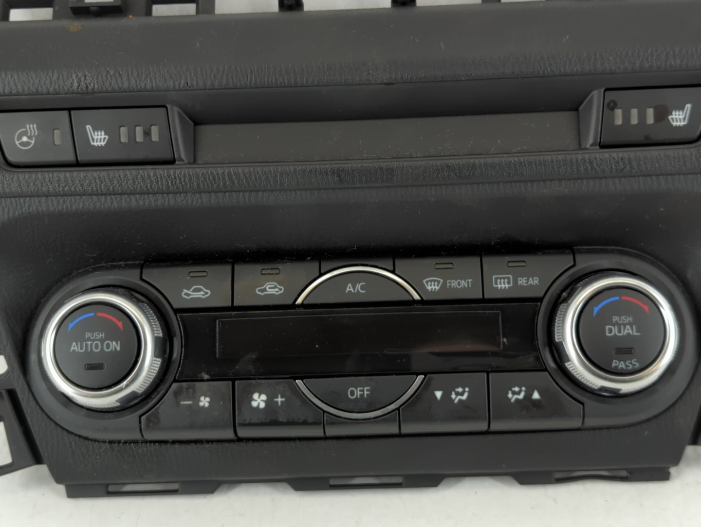 2017-2018 Mazda 3 Climate Control Module Temperature AC/Heater Replacement P/N:K4000 8H06C 0337 Fits Fits 2017 2018 OEM Used Auto Parts - Oemusedautoparts1.com