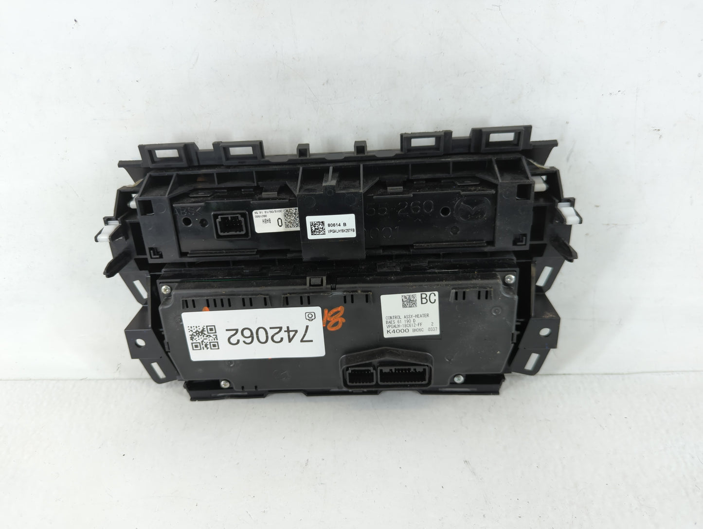 2017-2018 Mazda 3 Climate Control Module Temperature AC/Heater Replacement P/N:K4000 8H06C 0337 Fits Fits 2017 2018 OEM Used Auto Parts - Oemusedautoparts1.com