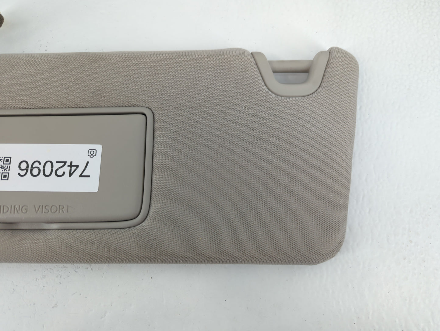 2021-2022 Nissan Altima Sun Visor Shade Replacement Driver Left Mirror Fits Fits 2021 2022 OEM Used Auto Parts - Oemusedautoparts1.com