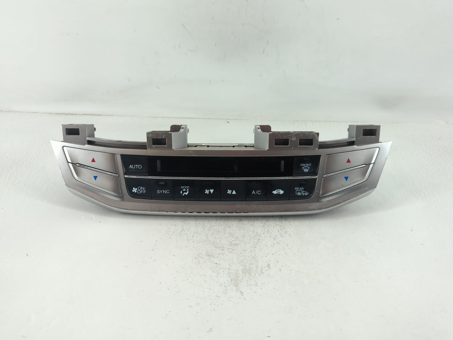 2013-2015 Honda Accord Climate Control Module Temperature AC/Heater Replacement P/N:04915084005 Fits Fits 2013 2014 2015 OEM Used Auto Parts - Oemusedautoparts1.com