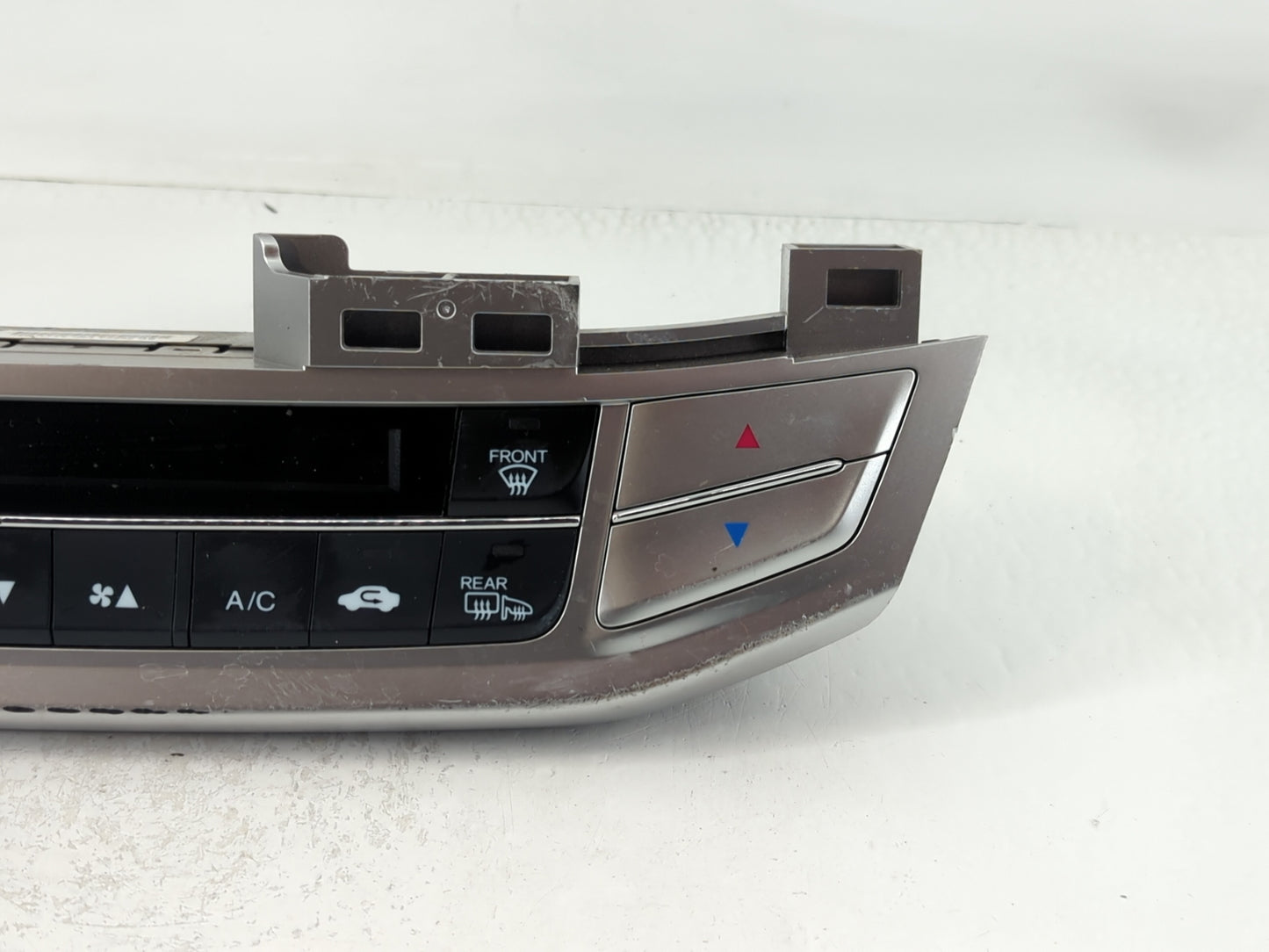 2013-2015 Honda Accord Climate Control Module Temperature AC/Heater Replacement P/N:04915084005 Fits Fits 2013 2014 2015 OEM Used Auto Parts - Oemusedautoparts1.com