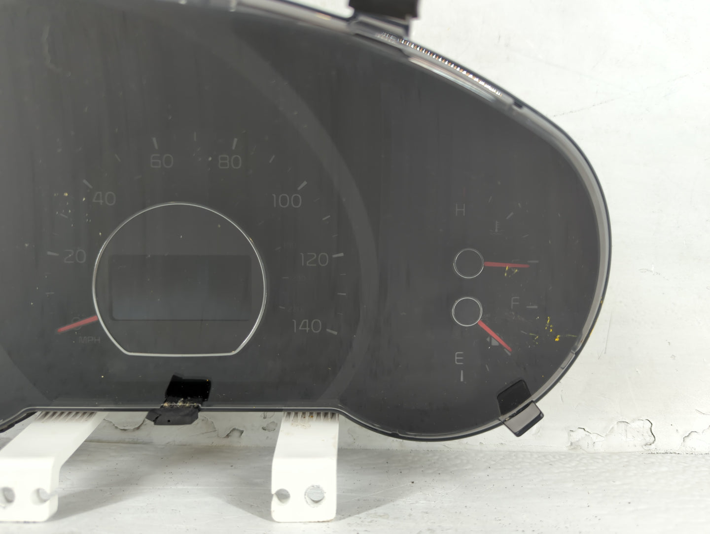 2014-2015 Kia Soul Instrument Cluster Speedometer Gauges P/N:13J22-00048 94006-B2540 Fits Fits 2014 2015 OEM Used Auto Parts - Oemusedautoparts1.com