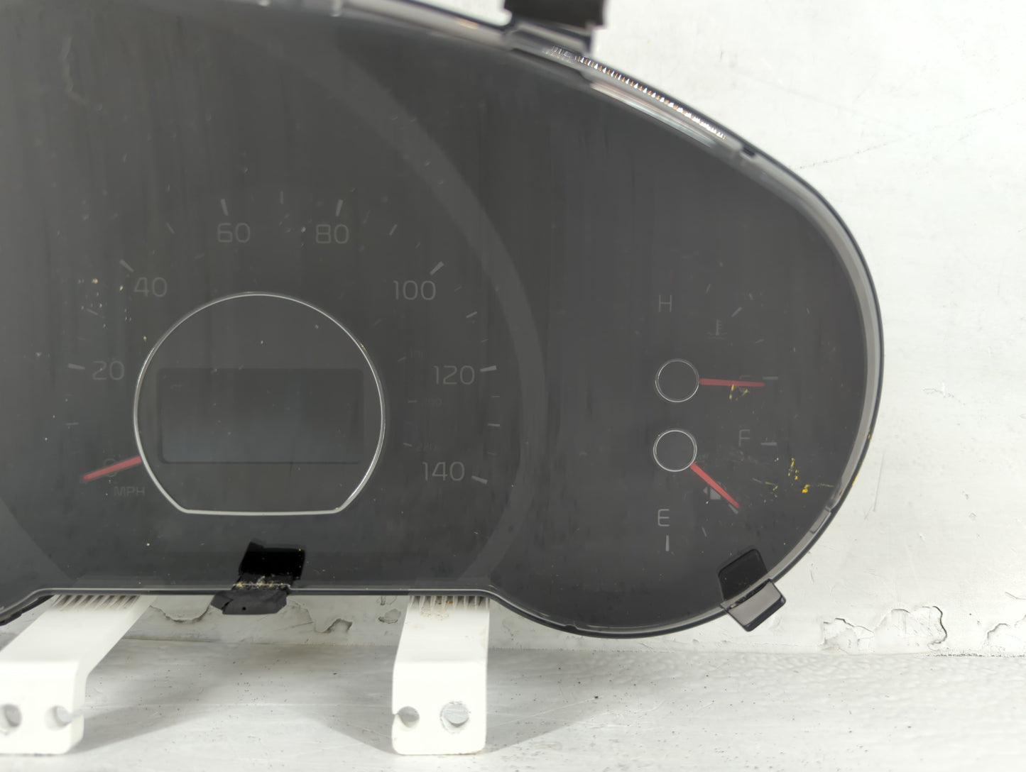 2014-2015 Kia Soul Instrument Cluster Speedometer Gauges P/N:13J22-00048 94006-B2540 Fits Fits 2014 2015 OEM Used Auto Parts - Oemusedautoparts1.com