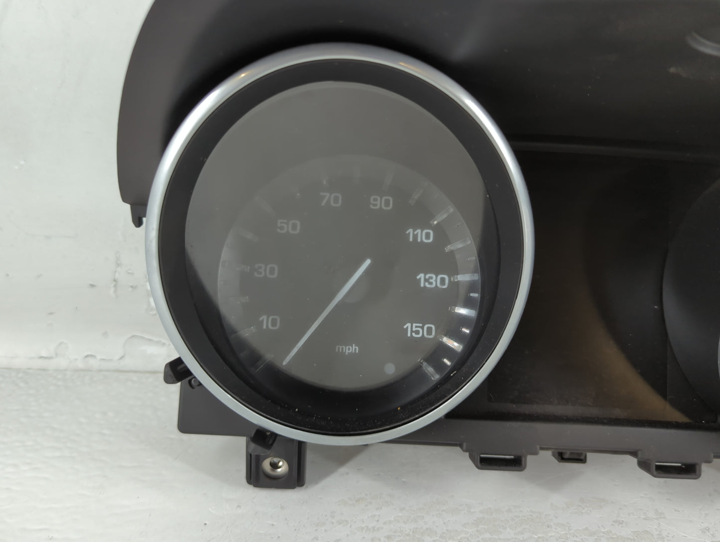 2014-2015 Land Rover Range Rover Evoque Instrument Cluster Speedometer Gauges P/N:EJ3210849CF Fits Fits 2014 2015 OEM Used Auto Parts - Oemusedautoparts1.com