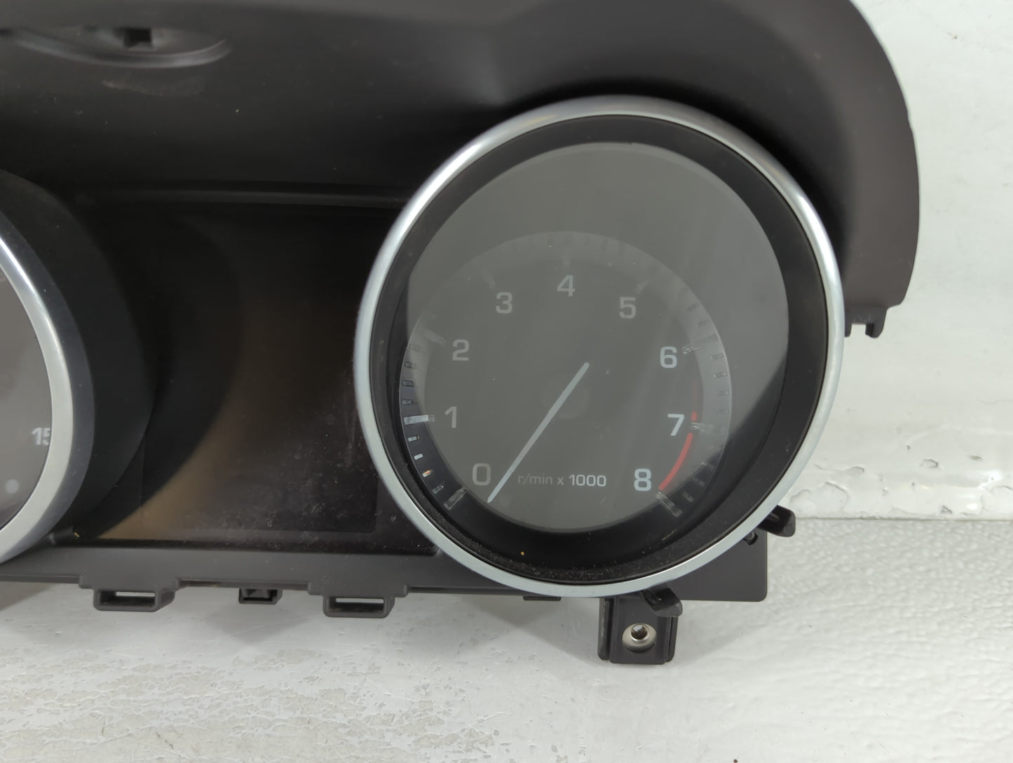 2014-2015 Land Rover Range Rover Evoque Instrument Cluster Speedometer Gauges P/N:EJ3210849CF Fits Fits 2014 2015 OEM Used Auto Parts - Oemusedautoparts1.com