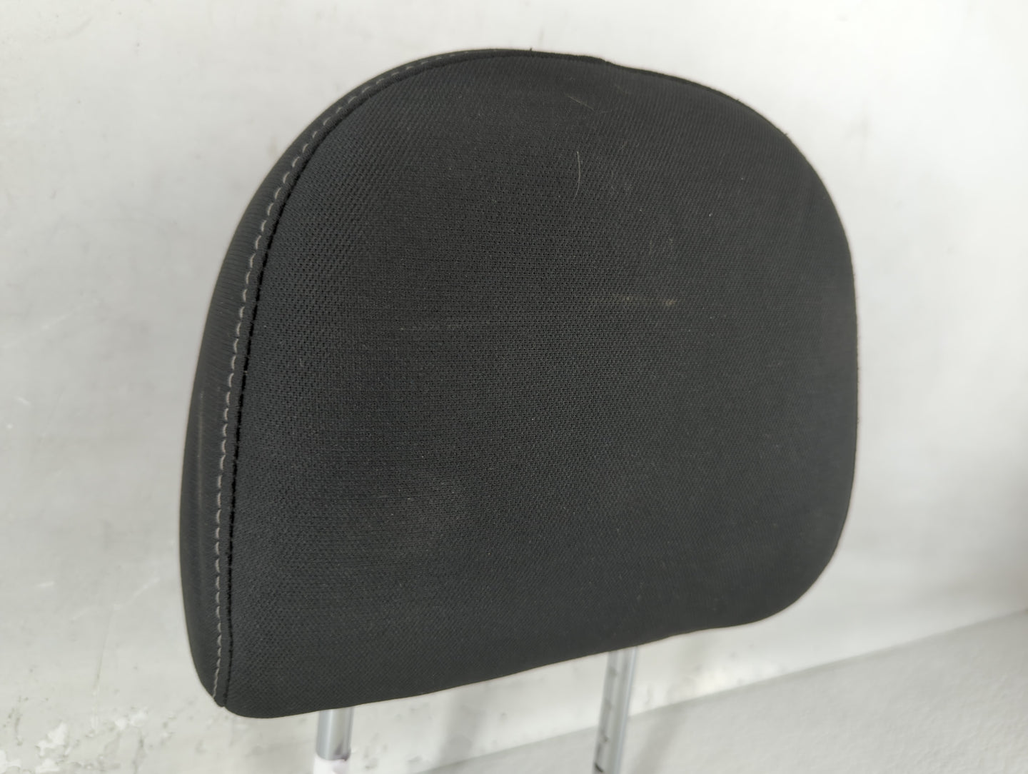 2019 Nissan Sentra Headrest Head Rest Front Driver Passenger Seat Fits OEM Used Auto Parts - Oemusedautoparts1.com