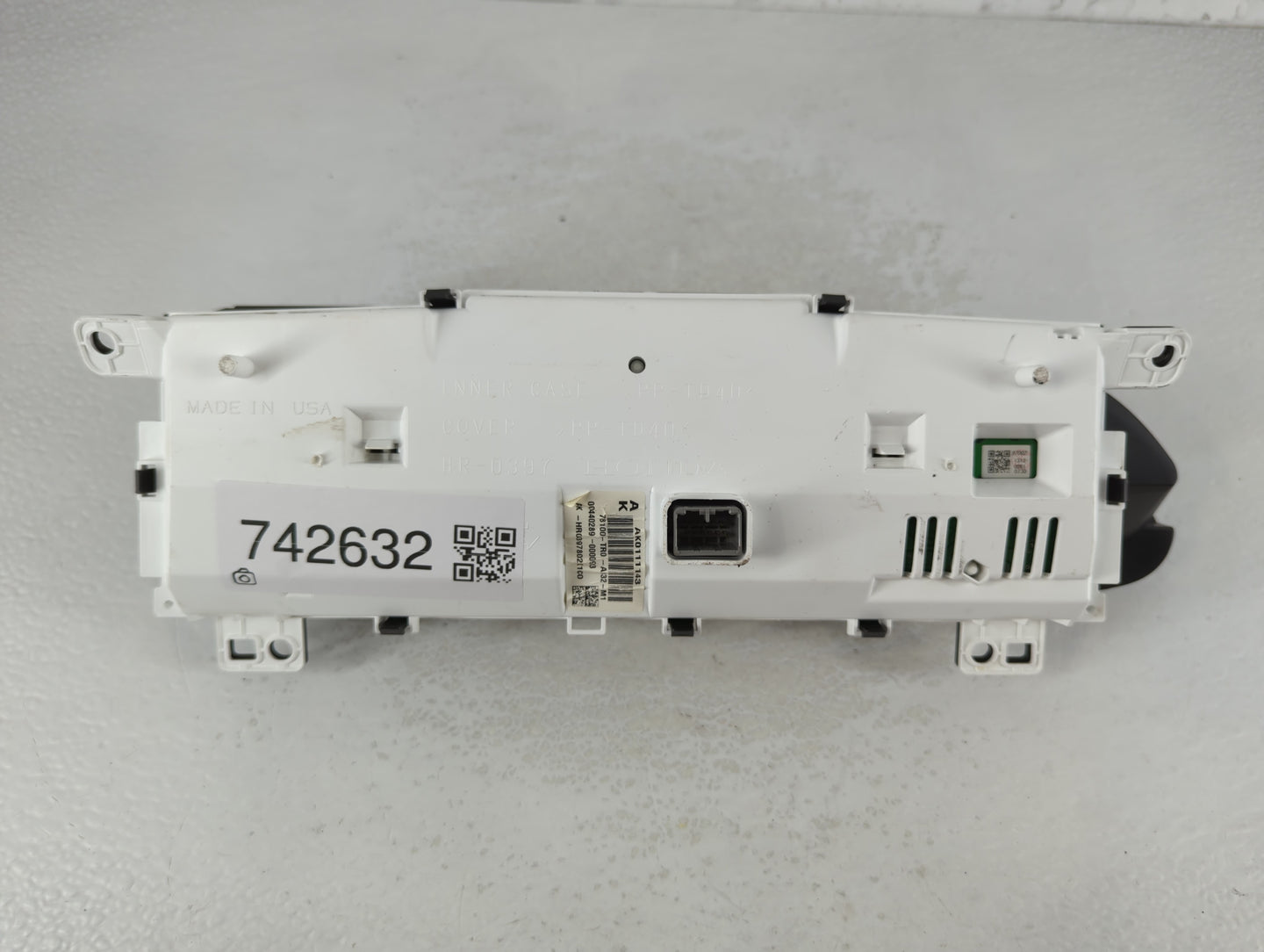 2012-2015 Honda Civic Instrument Cluster Speedometer Gauges P/N:78100-TR0-A132-M1 Fits Fits 2012 2013 2014 2015 OEM Used Auto Parts - Oemusedautoparts1.com