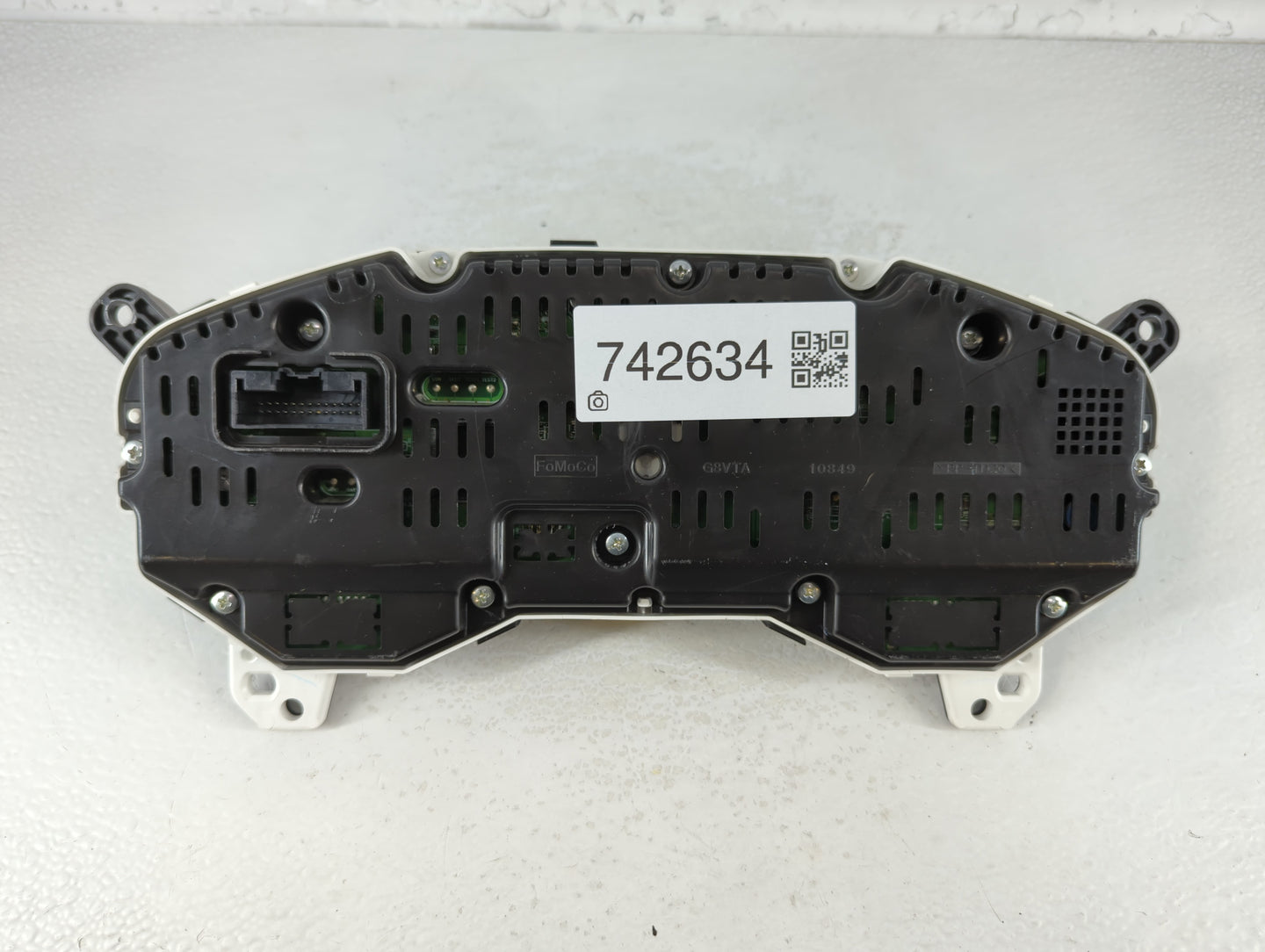2017 Lincoln Navigator Instrument Cluster Speedometer Gauges P/N:GL7T-10849-AF Fits OEM Used Auto Parts - Oemusedautoparts1.com