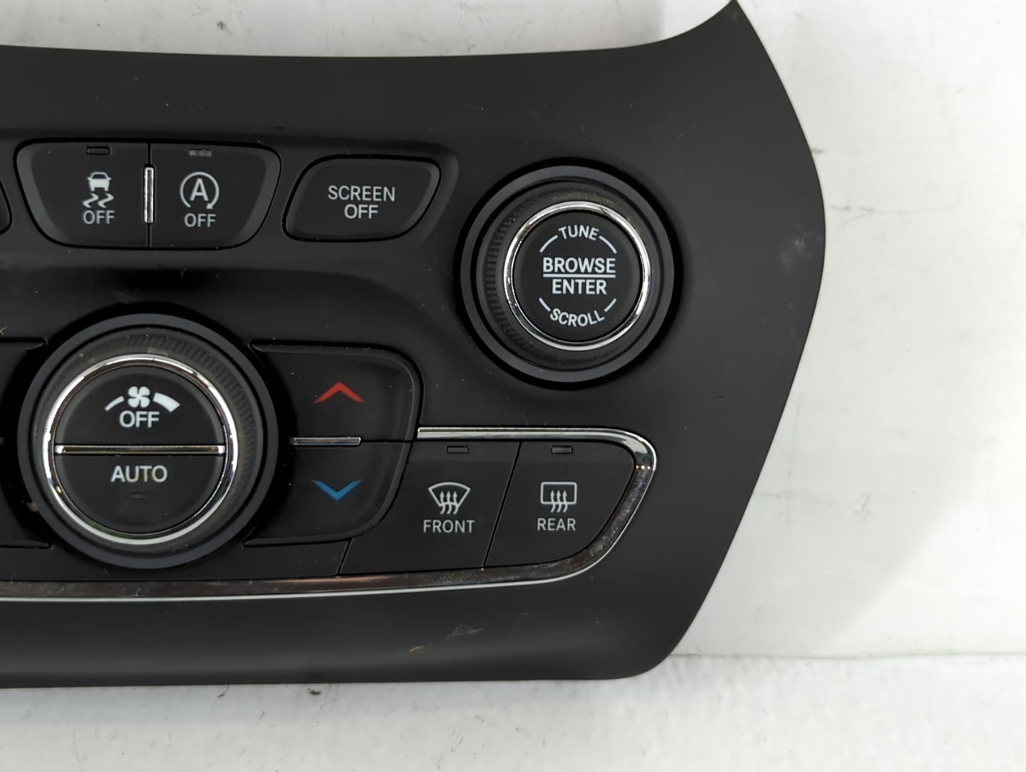 2019-2022 Jeep Cherokee Climate Control Module Temperature AC/Heater Replacement P/N:68285942AF Fits Fits 2019 2020 2021 2022 OEM Used Auto Parts - Oemusedautoparts1.com