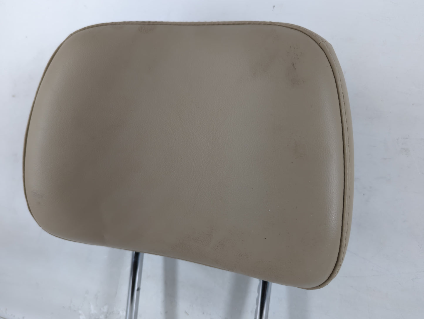 2016 Jeep Grand Cherokee Headrest Head Rest Front Driver Passenger Seat Fits OEM Used Auto Parts - Oemusedautoparts1.com