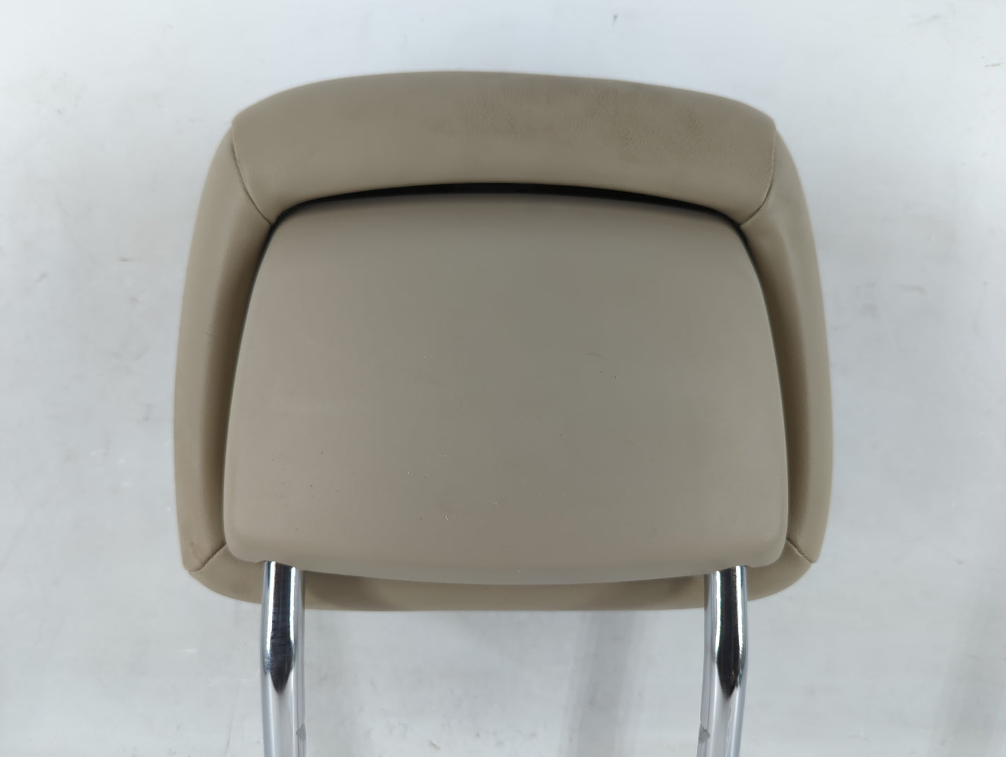 2016 Jeep Grand Cherokee Headrest Head Rest Front Driver Passenger Seat Fits OEM Used Auto Parts - Oemusedautoparts1.com