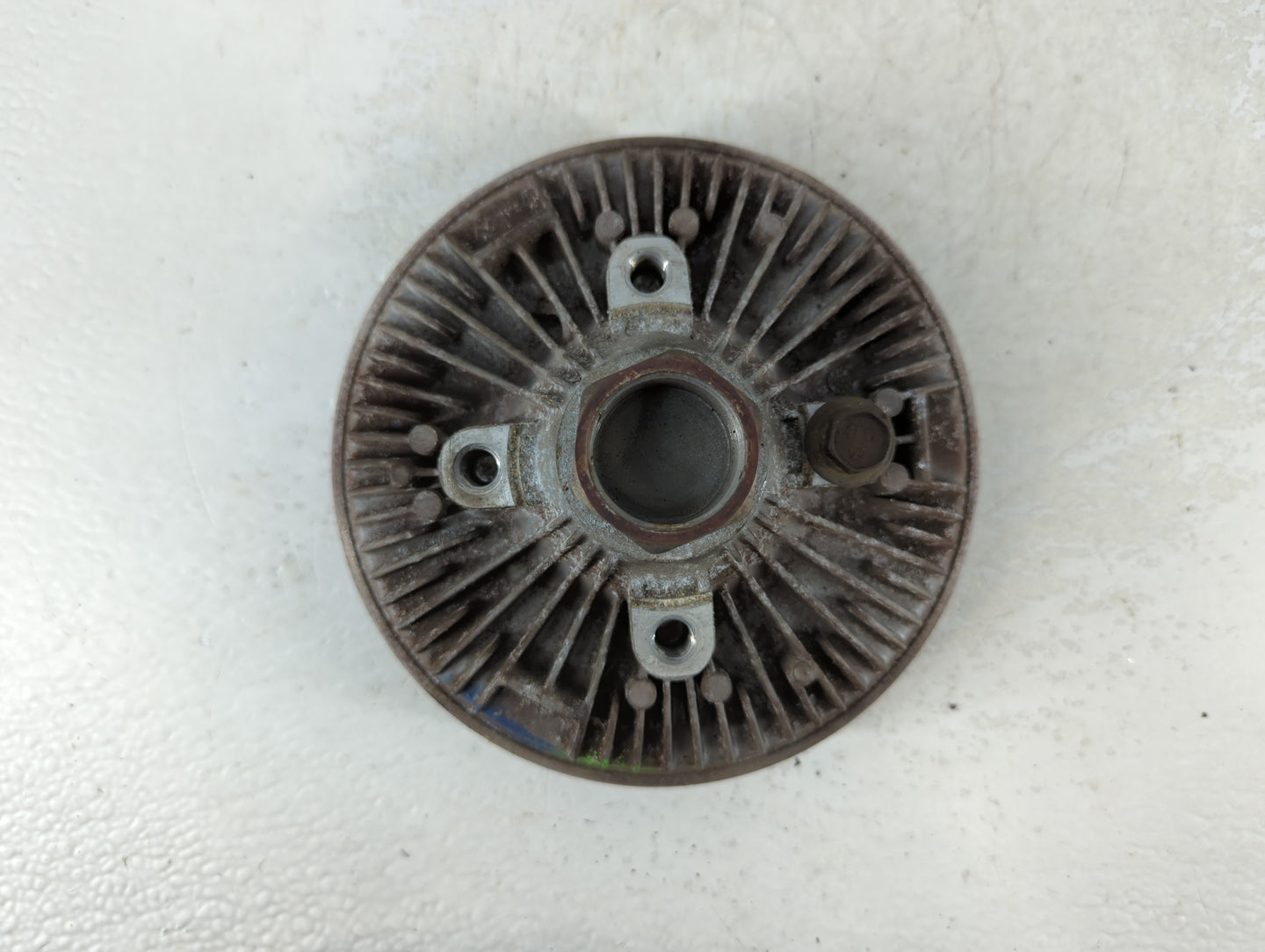2004-2012 Chevrolet Colorado Radiator Cooling Fan Clutch - Oemusedautoparts1.com