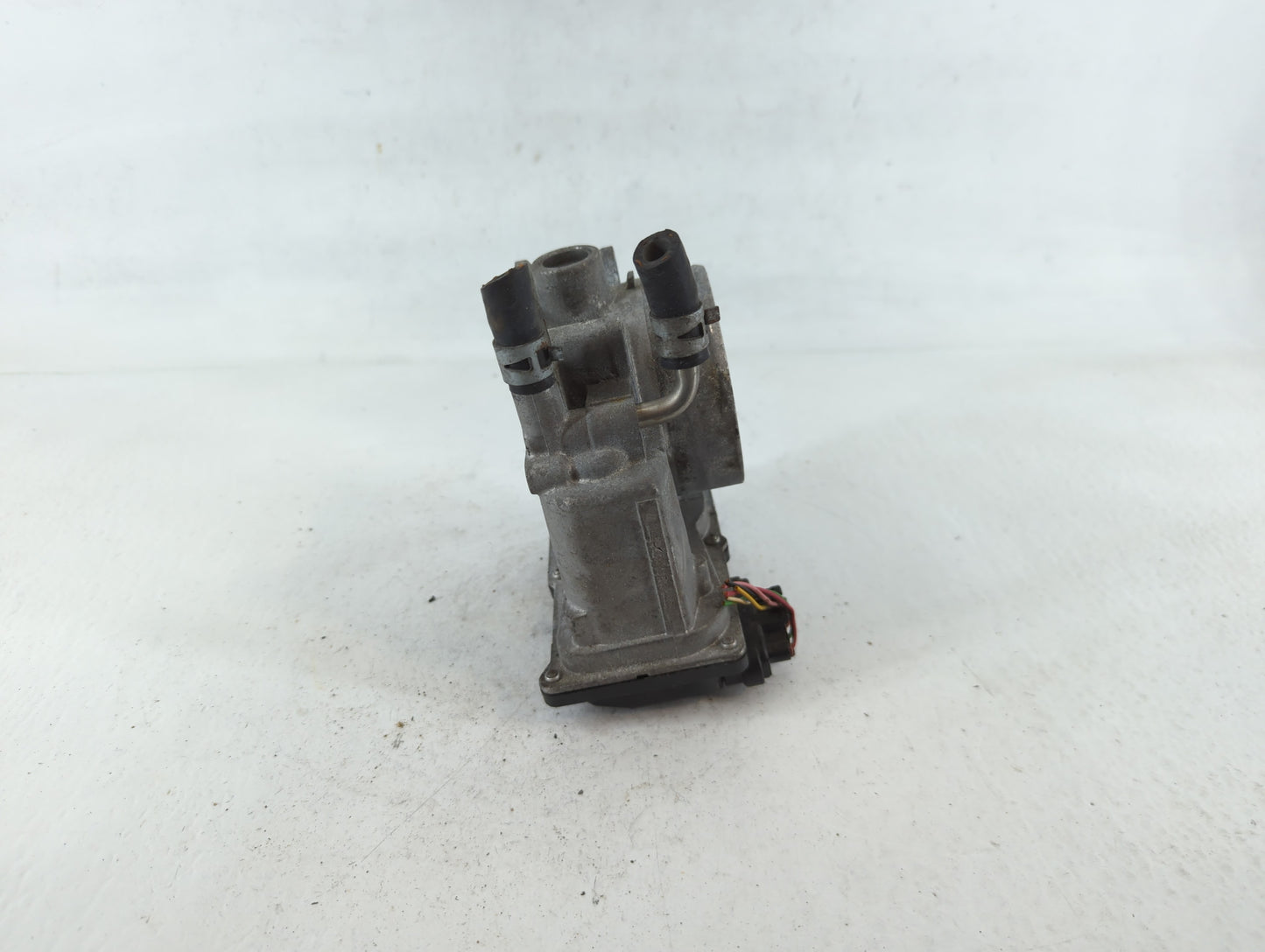 2007-2018 Lexus Es350 Throttle Body P/N:22030-31030 Fits OEM Used Auto Parts - Oemusedautoparts1.com