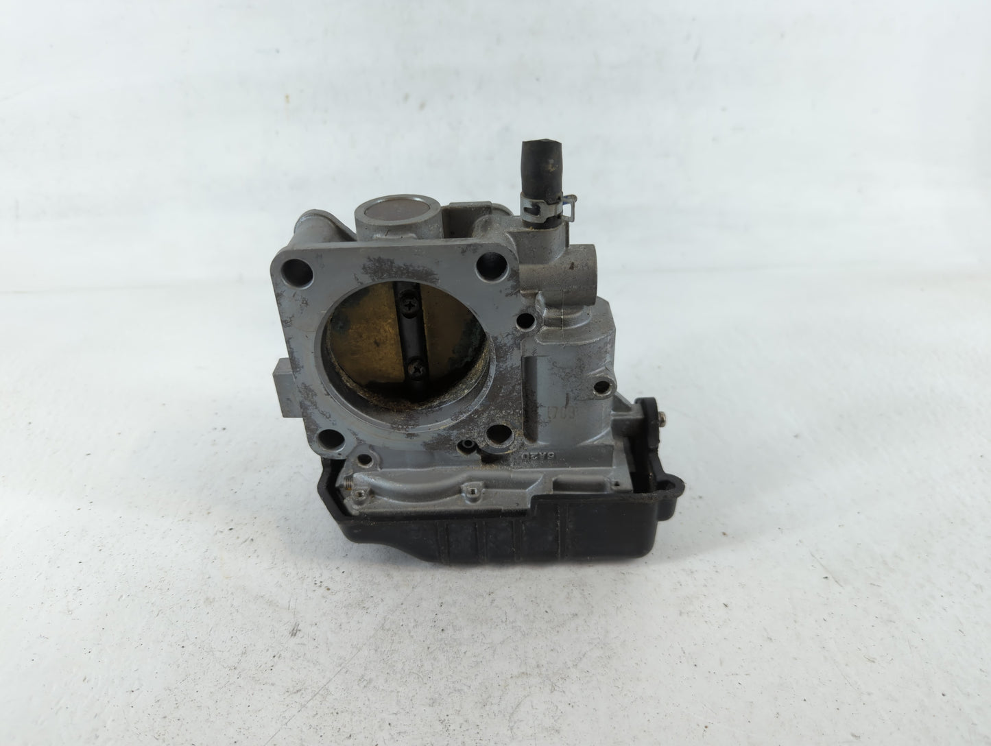 2015-2020 Acura Tlx Throttle Body P/N:U38497349 GMF4A Fits Fits 2013 2014 2015 2016 2017 2018 2019 2020 2021 2022 OEM Used Auto Parts - Oemusedautoparts1.com
